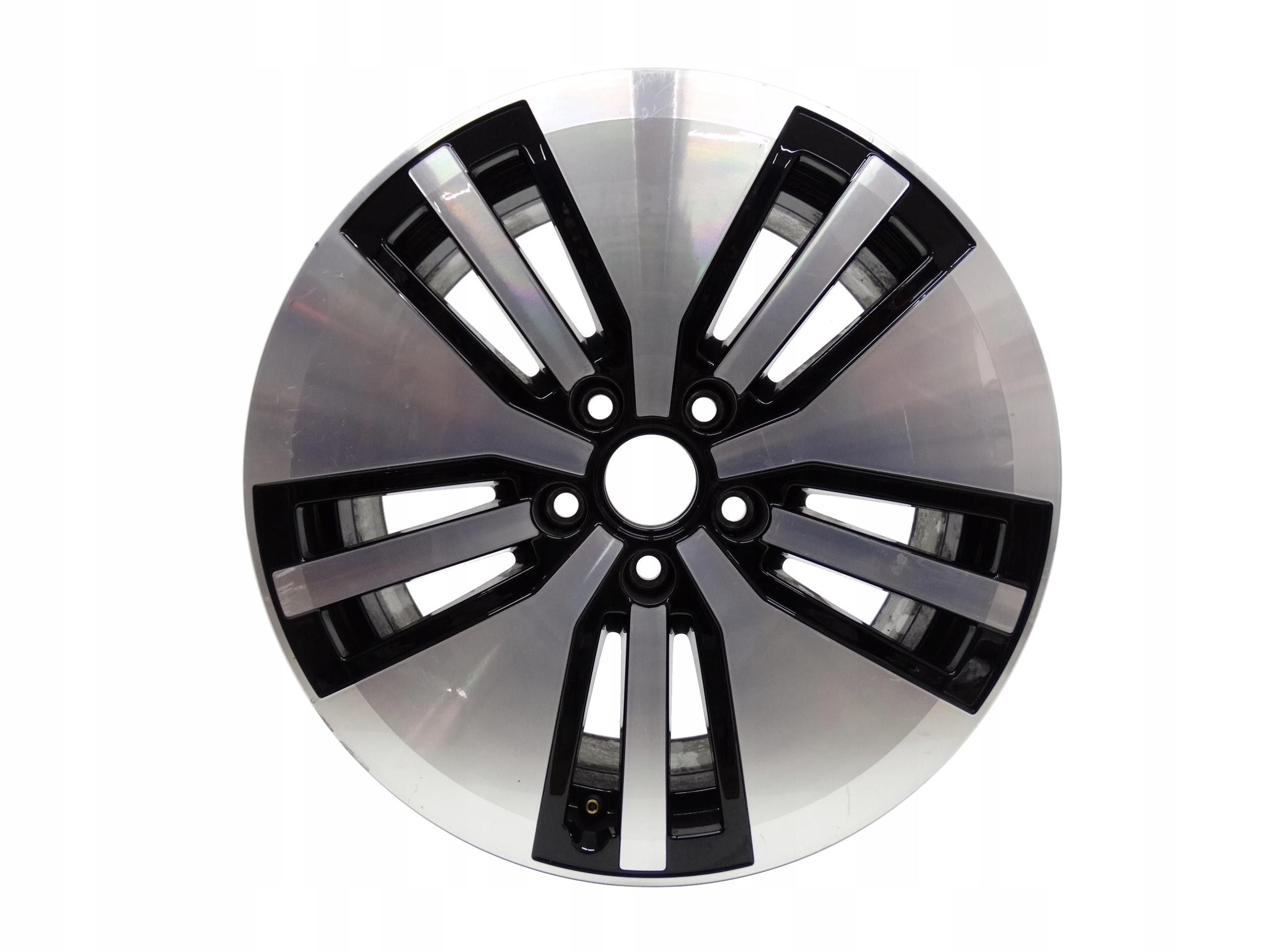 VW Passat B8 GTE felga 17 cali 3G0601025AM