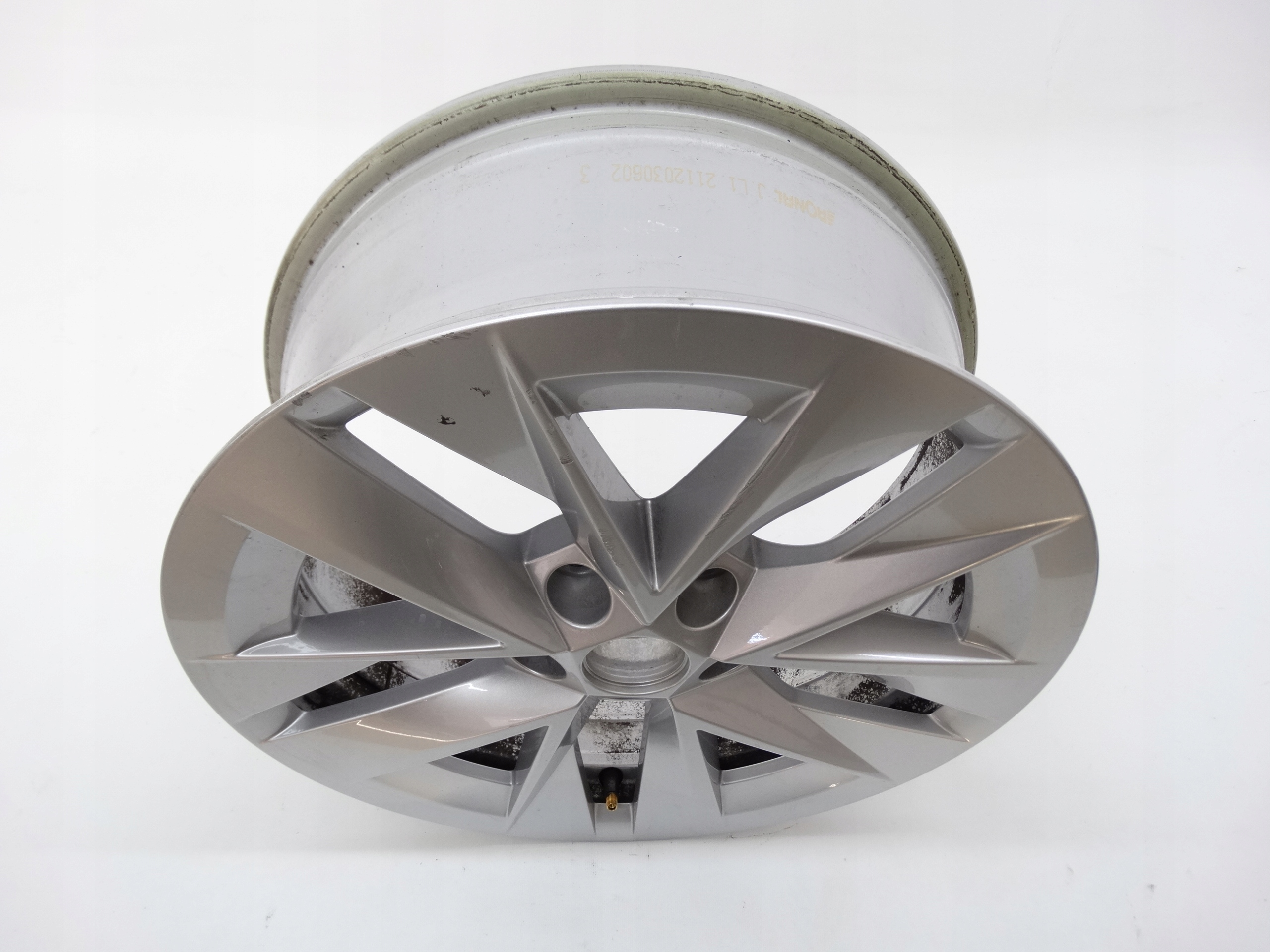 Second image of Skoda Octavia IV 5E3 felga 17 cali 5E3601025E