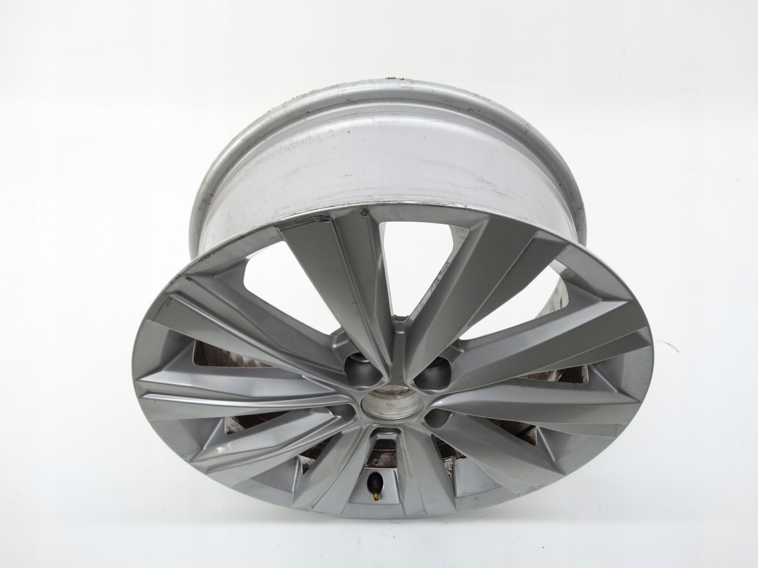 Second image of VW Polo VI 2G felga 16 cali 2G0601025S oryginalna