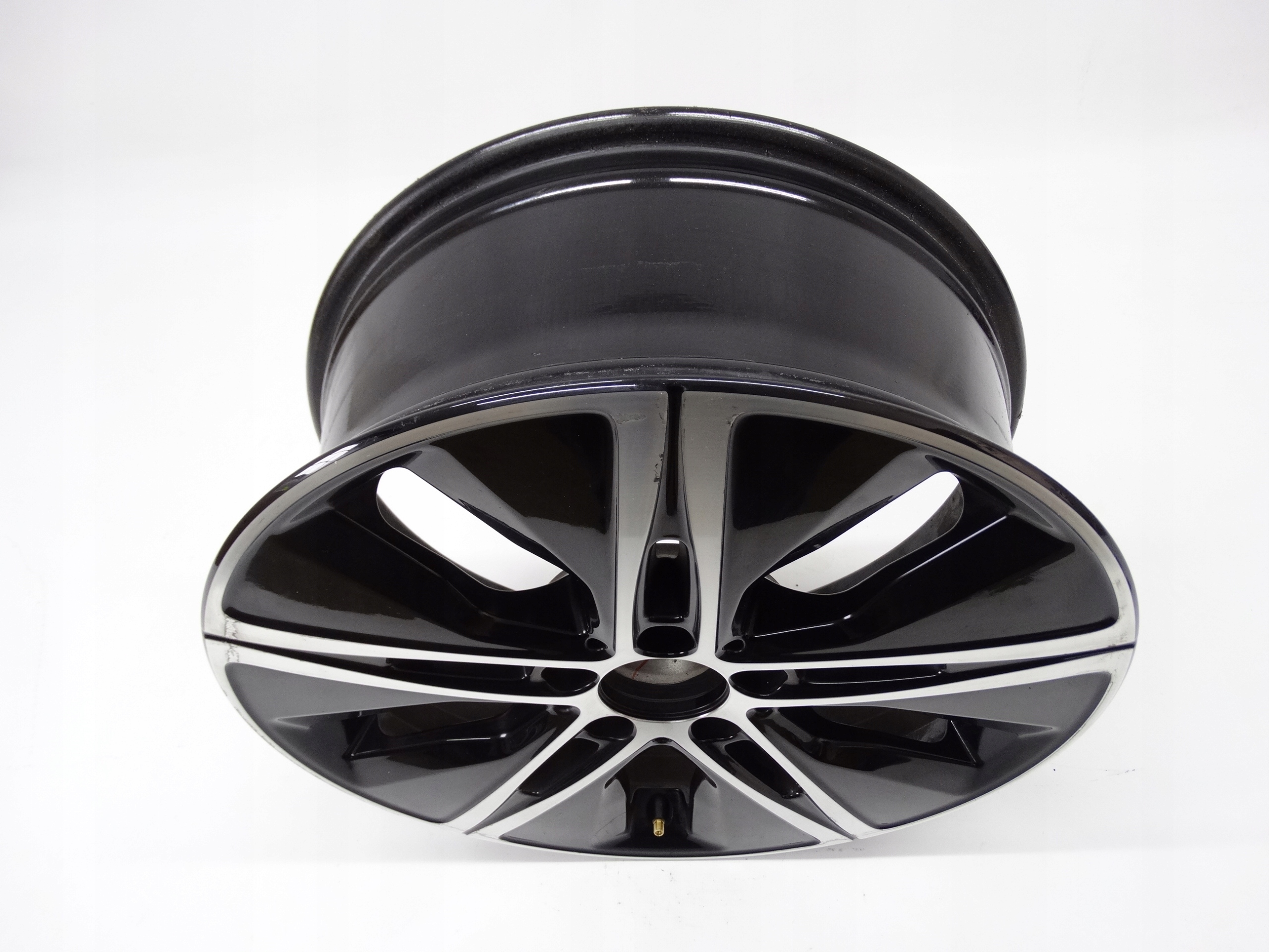 Second image of Mercedes C-klasa W205 A205 18 cali A2054018200