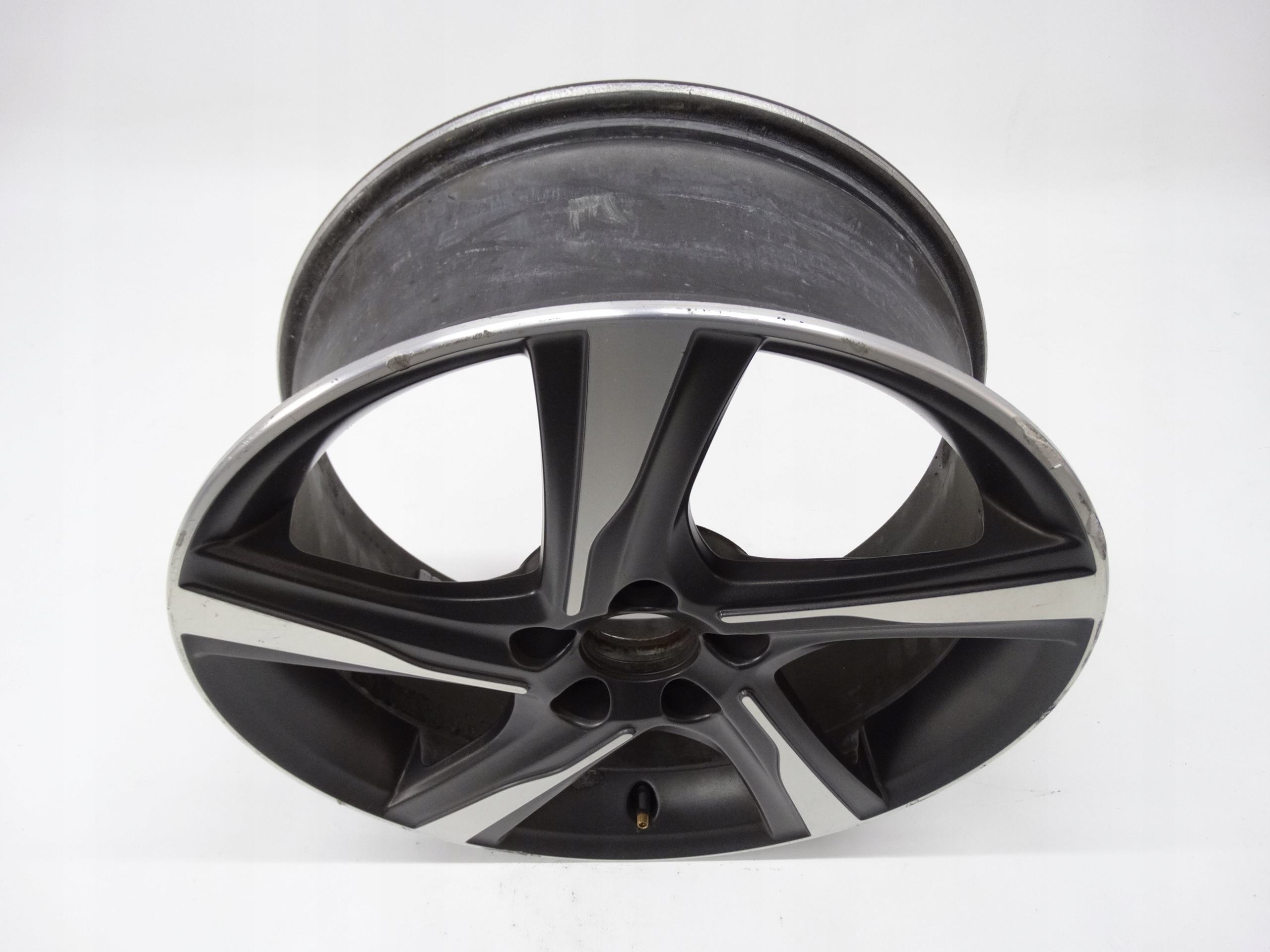 Second image of Volvo V40 V60 felga 17 cali 31347131 oryginalna