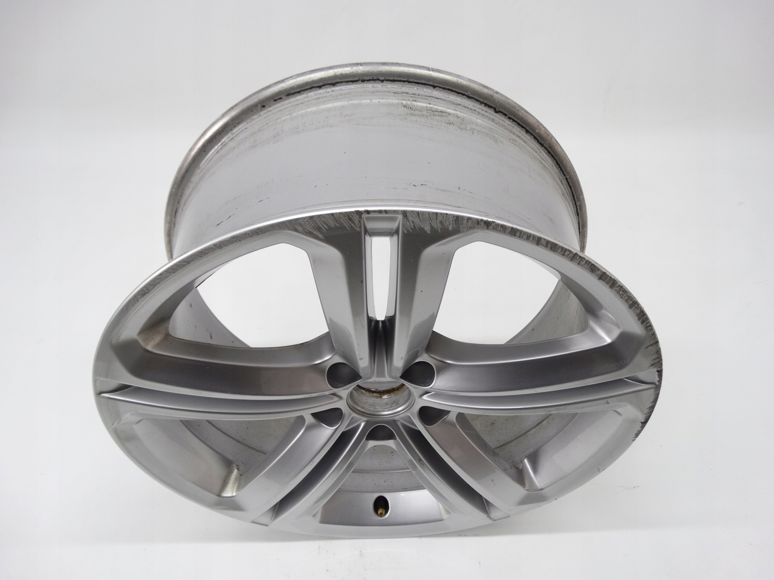 Second image of VW Scirocco felga 18 cali 1K8601025R oryginalna