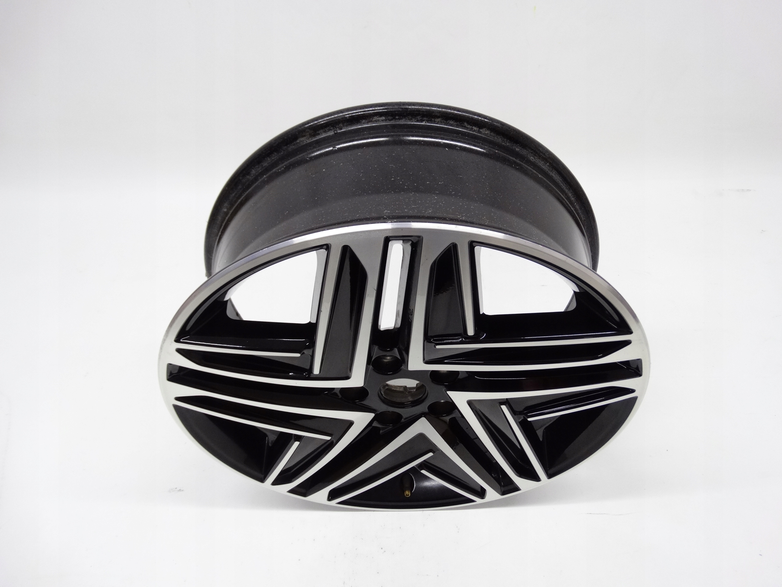 Second image of Seat Tarraco felga 19 cali 5FJ601025A oryginalna