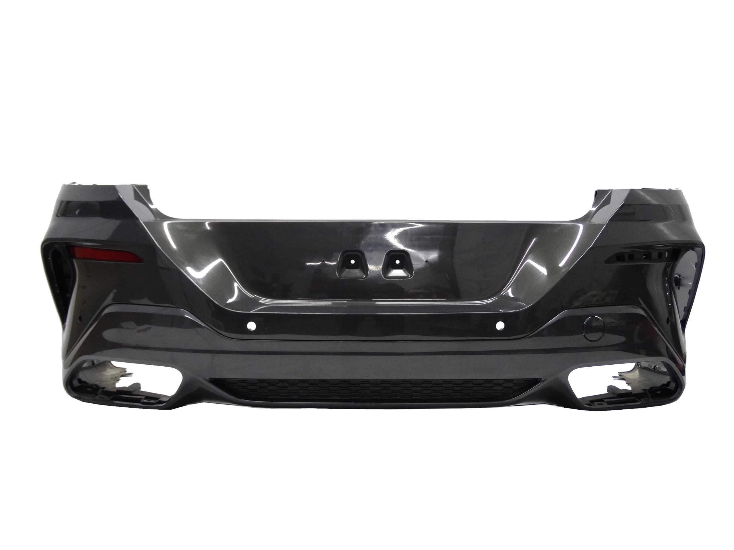 BMW 8 G14 G15 M850i M-Pakiet zderzak tył + stelaż