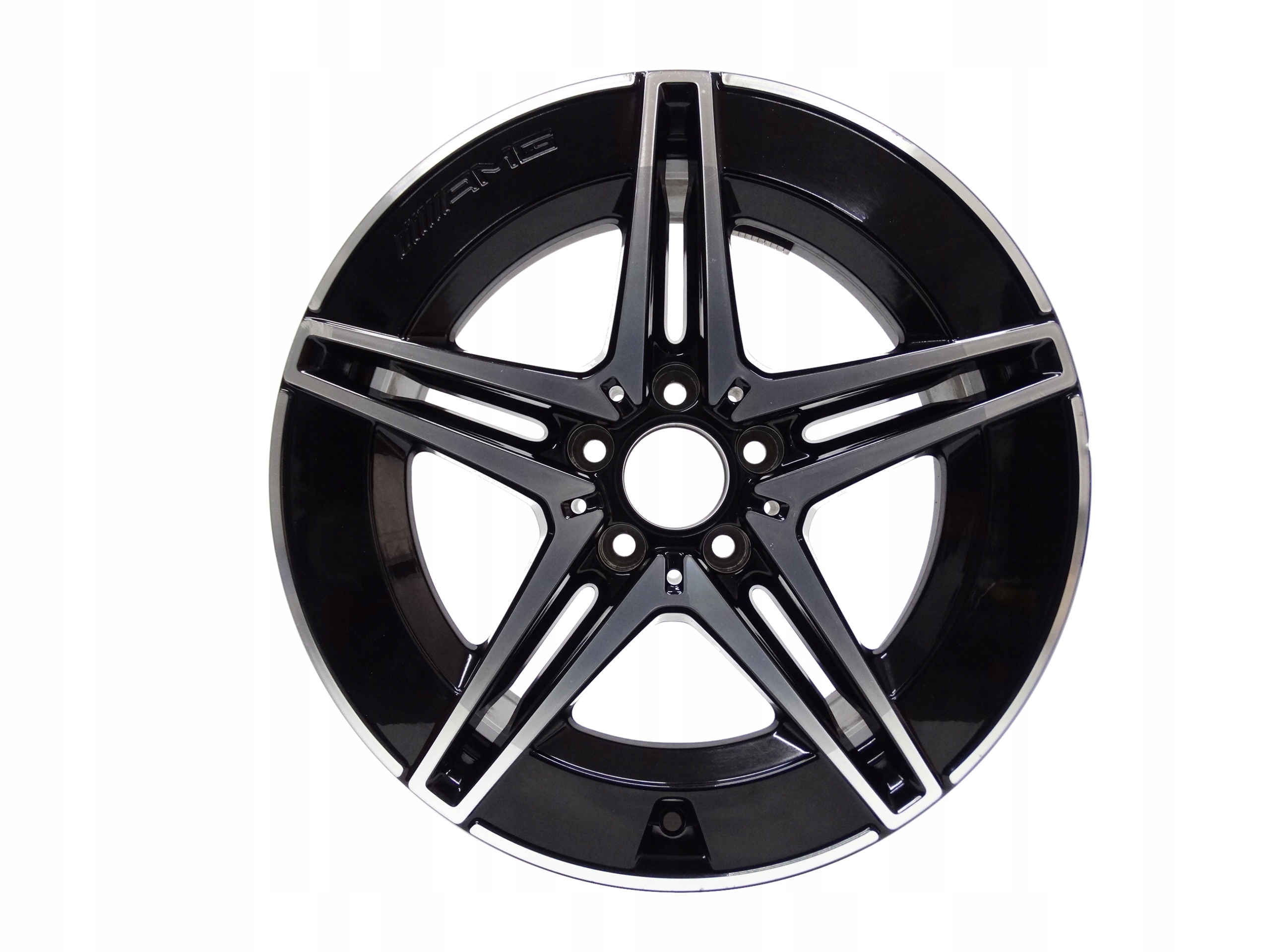 Mercedes C-klasa W206 AMG 18 cali tył A2064011800