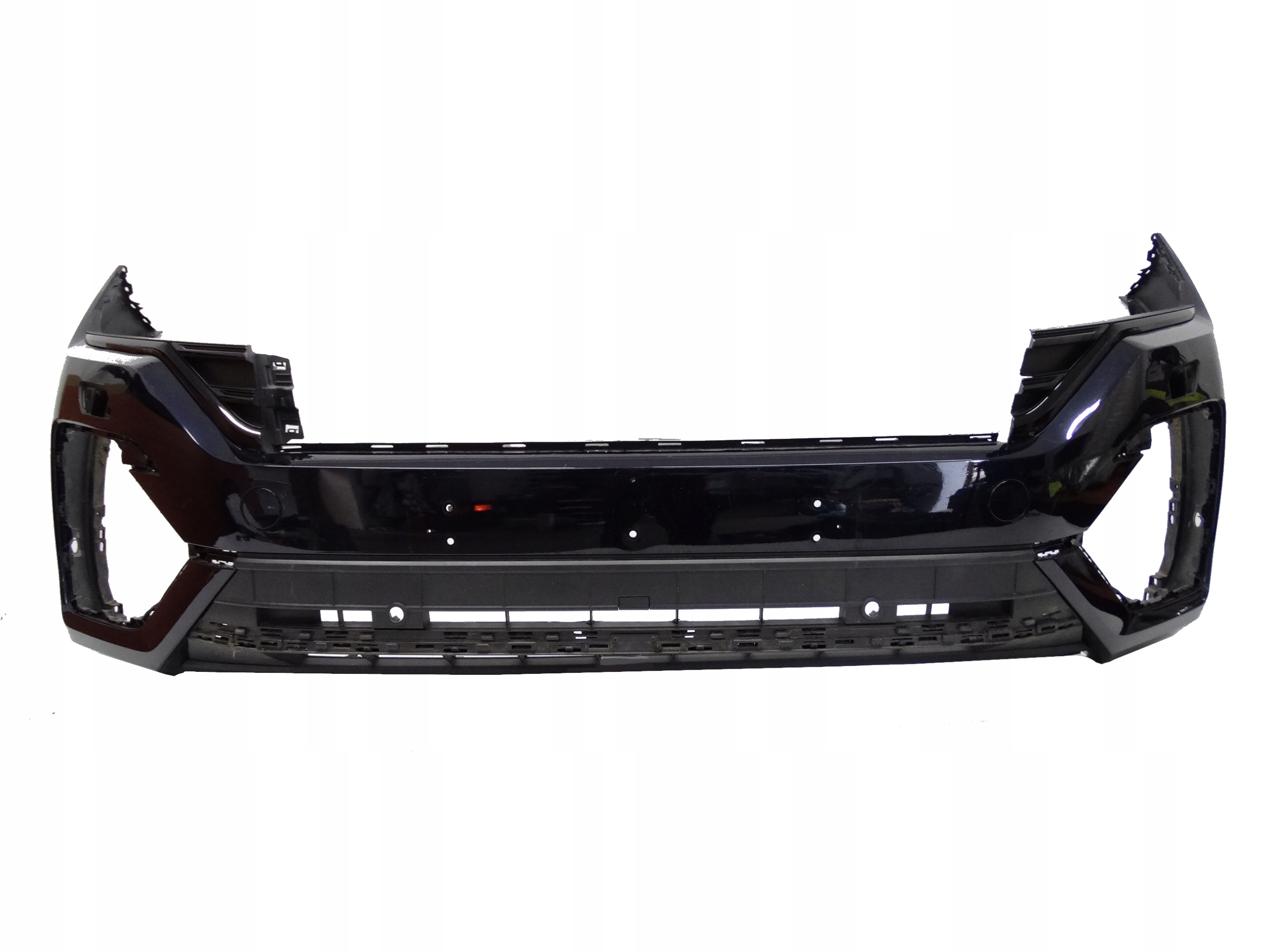 VW Touareg III R-line 760 18- zderzak przedni