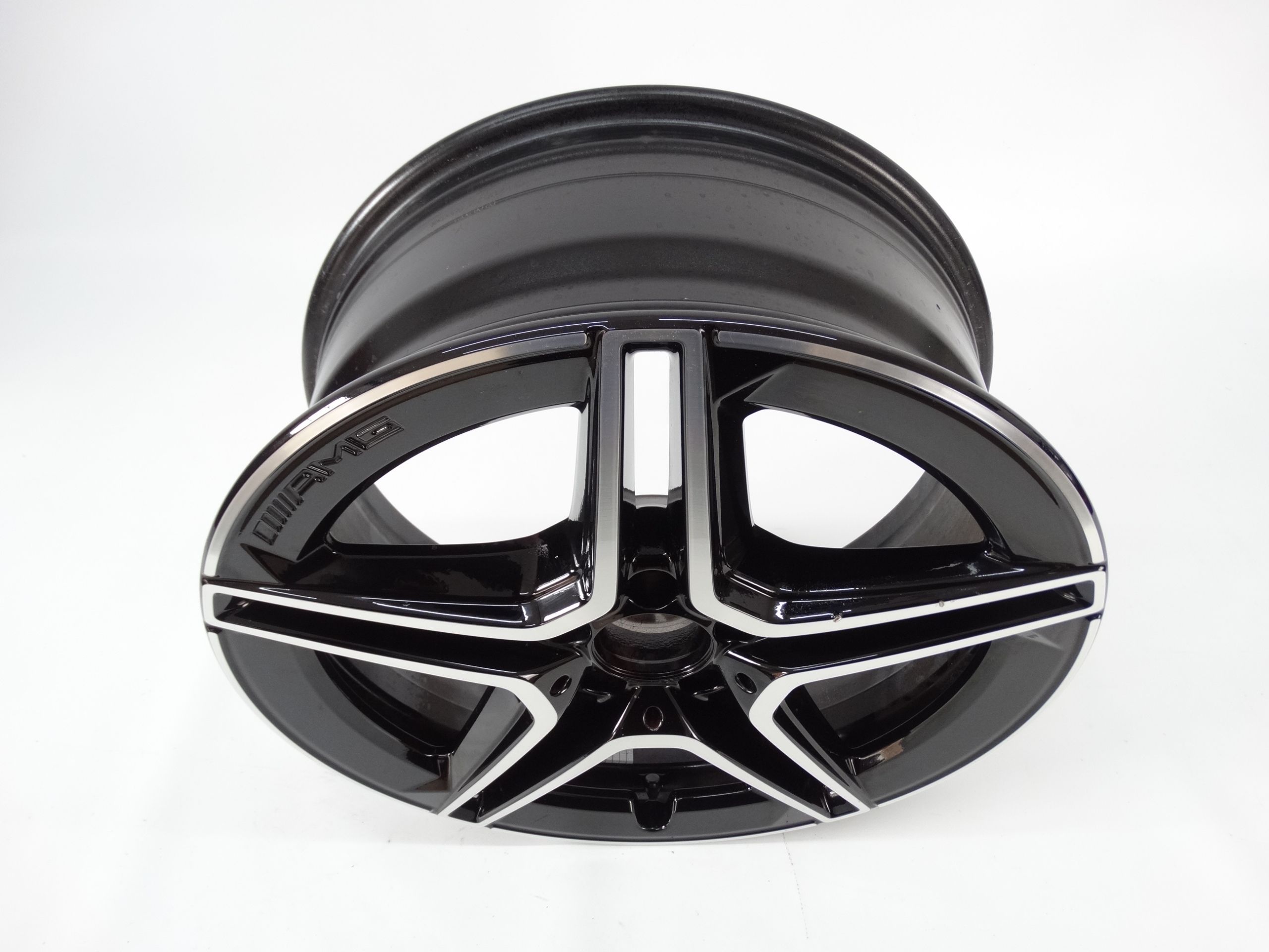 Second image of Mercedes GLC AMG W253 X253 19 cali A2534015300