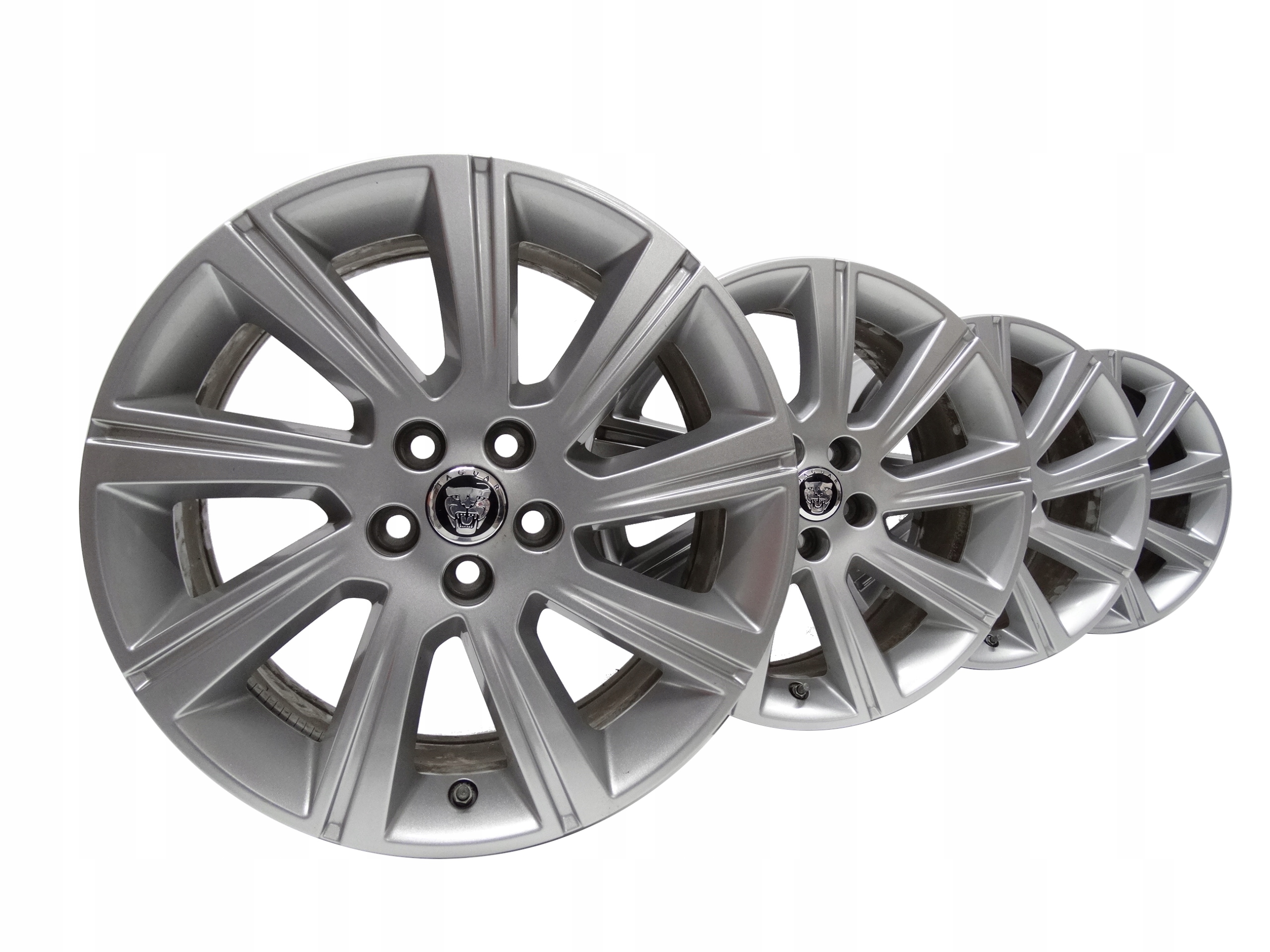 Jaguar E-Pace X540 komplet 18 cali J9C3-BA