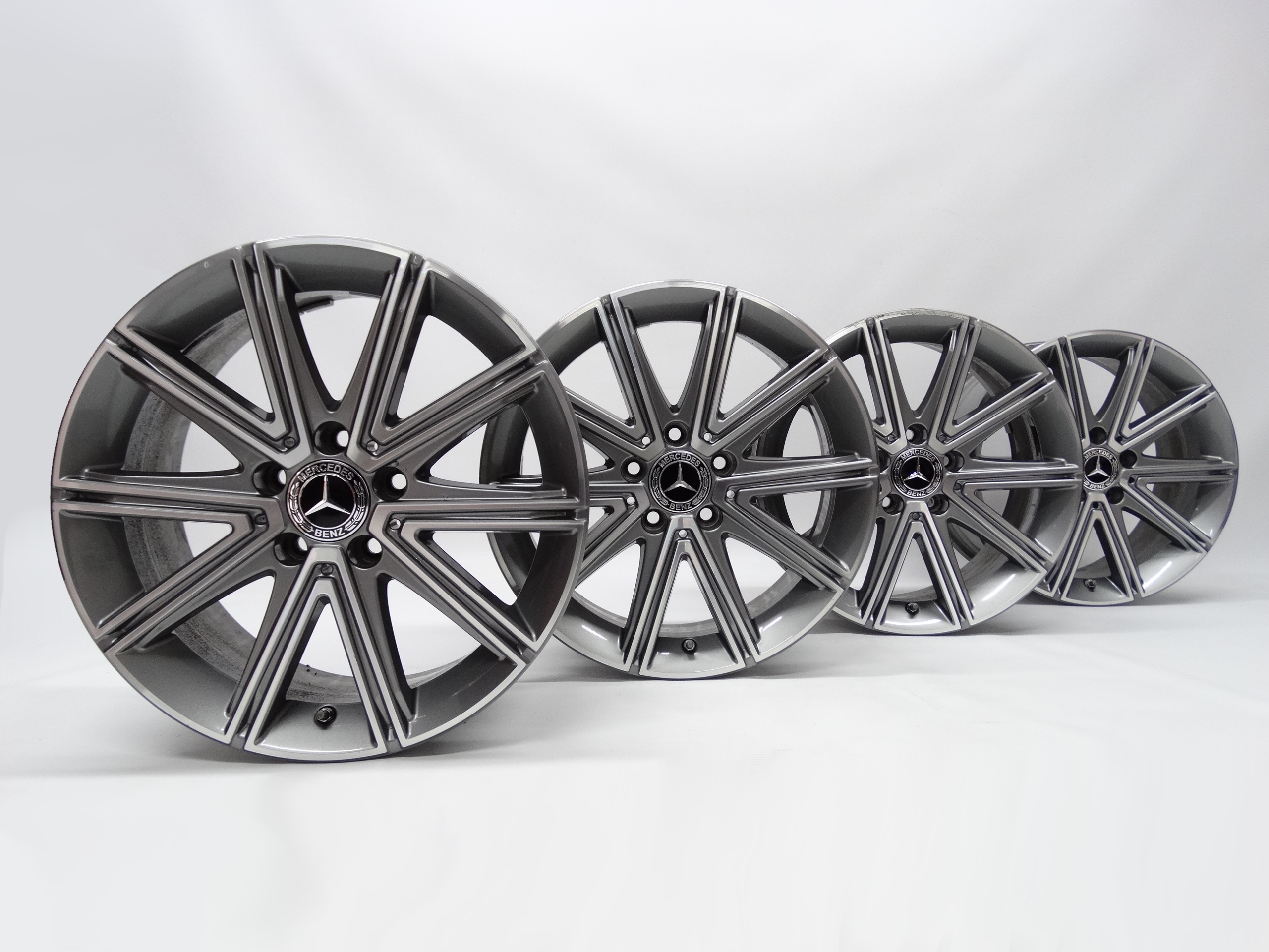 Second image of Mercedes SLK III R172 komplet 17 cali A1724011402