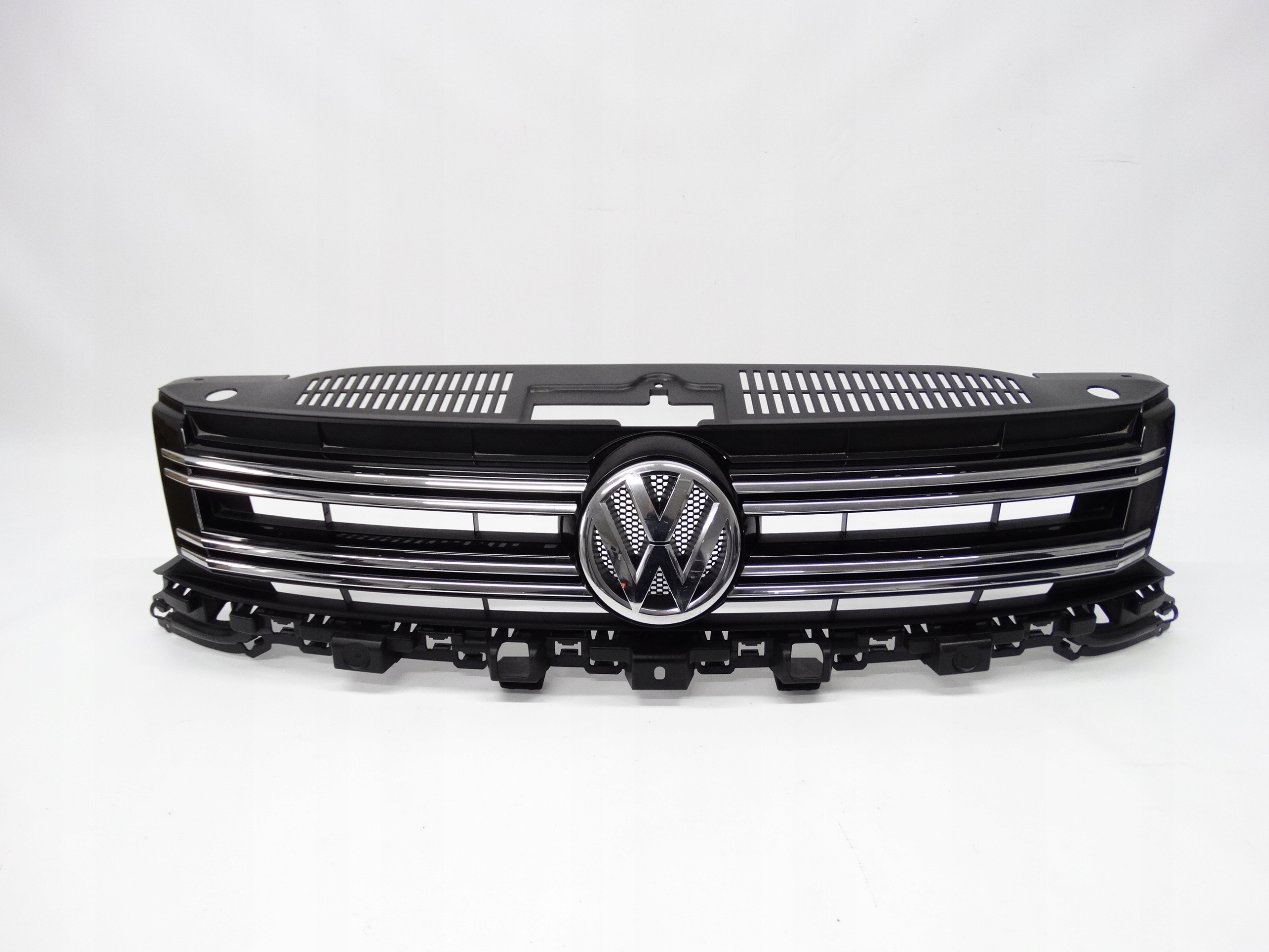 Second image of VW Tiguan Lift 11-16 5N grill atrapa 5N0853653E