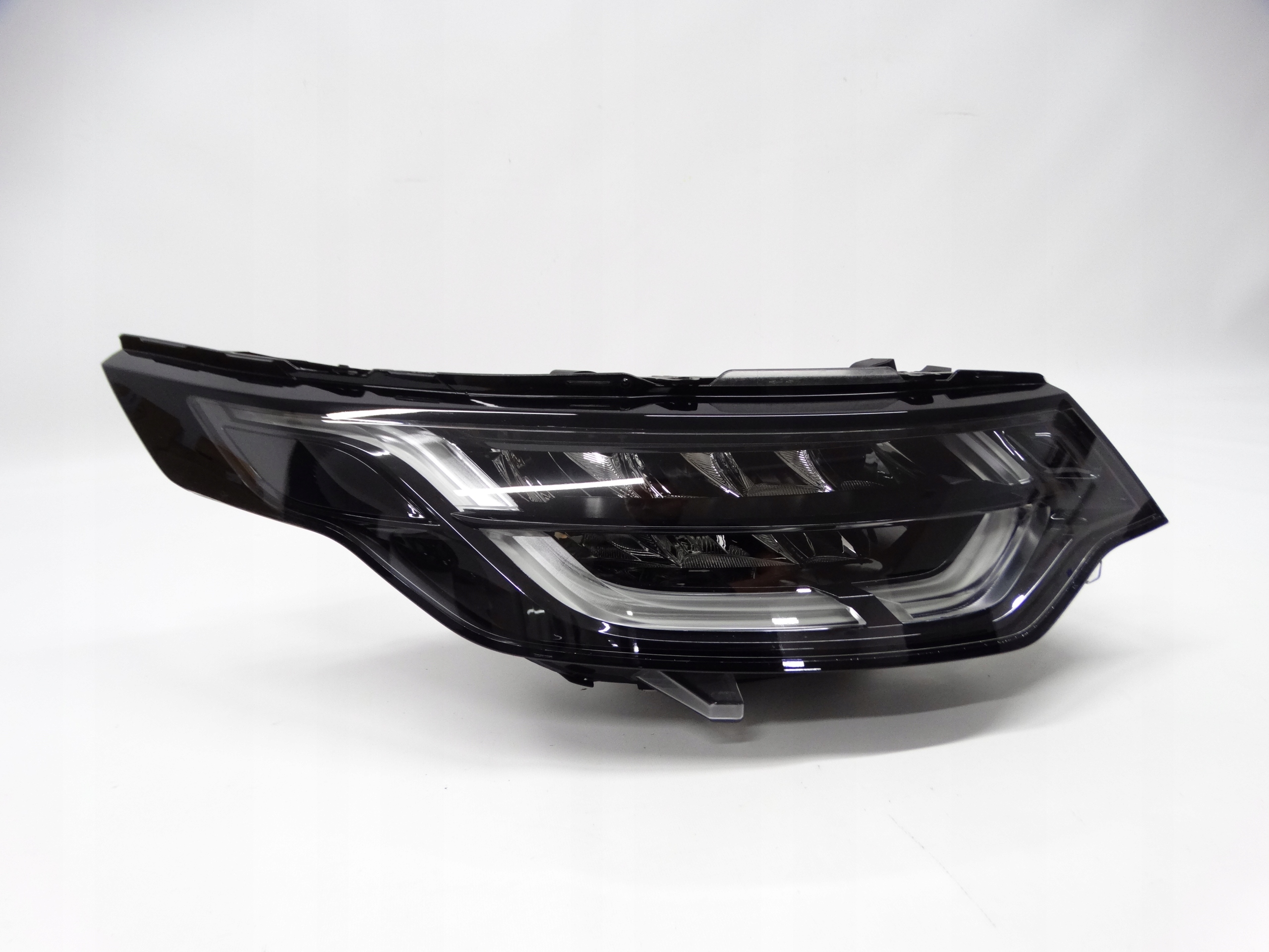 Second image of Land Rover Discovery V L462 MID LED HY32-13W029-EC