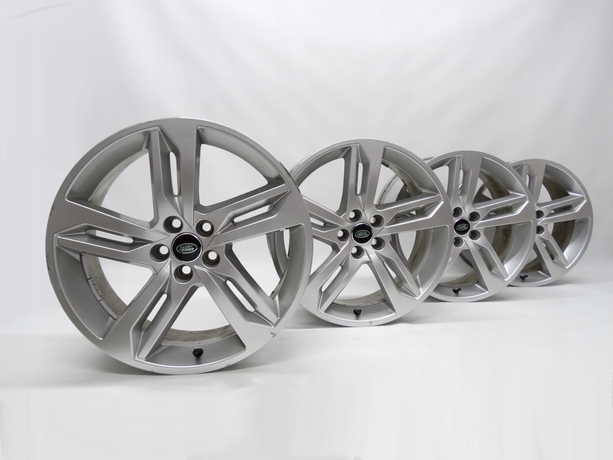 Second image of Range Rover Evoque komplet 19 cali BJ32-1007-CA