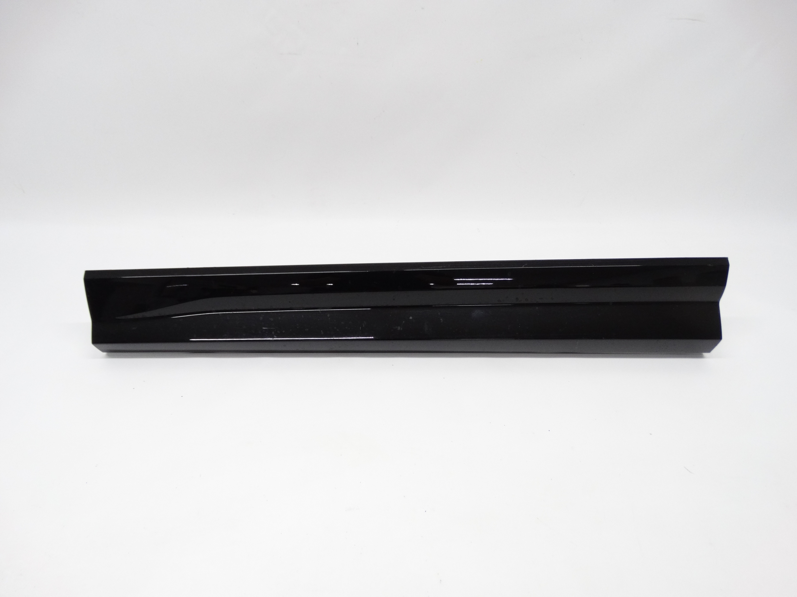 Second image of Audi Q2 S-Line 81A 16-23 listwa lewa 81A853959A