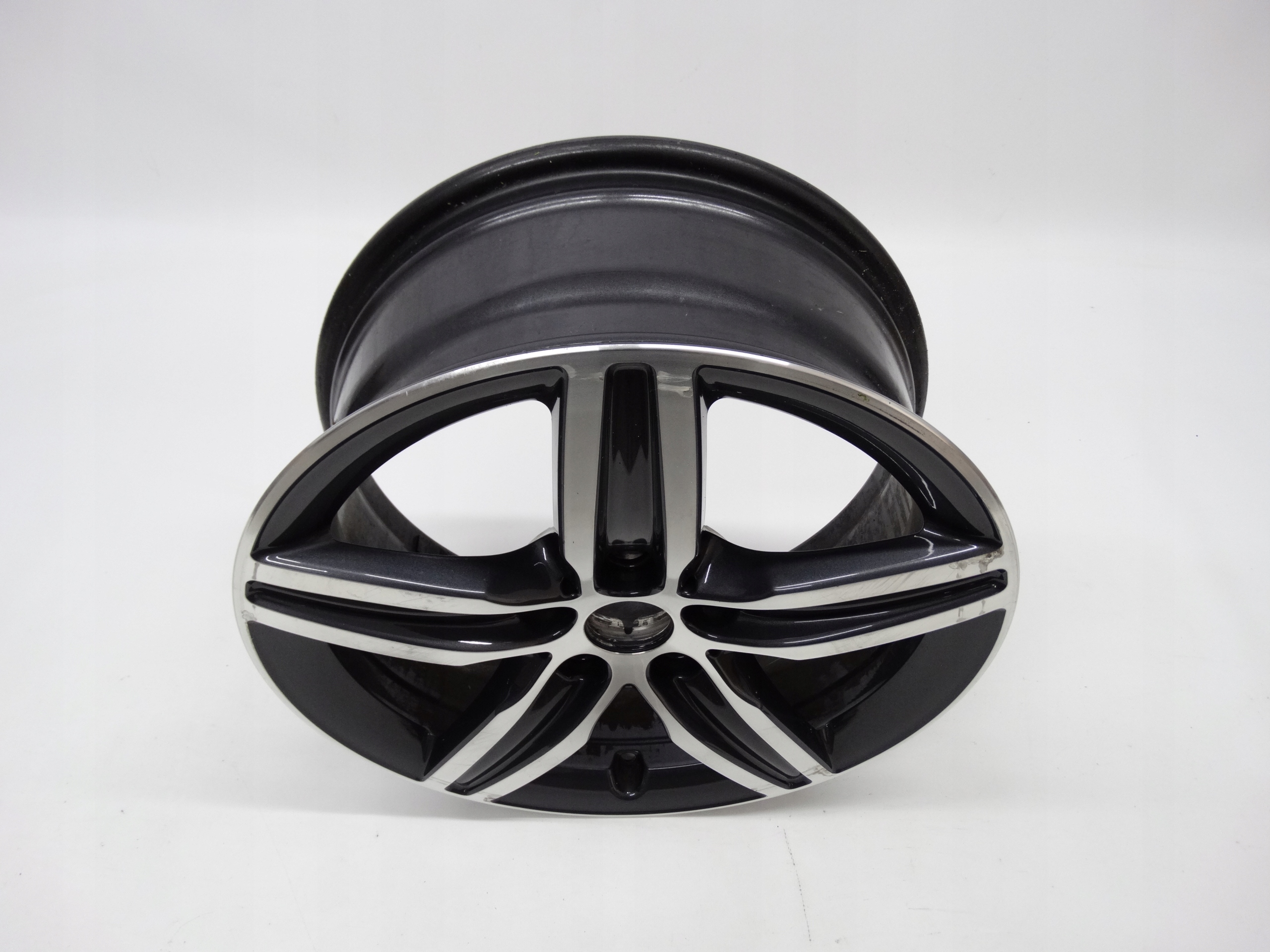 Second image of BMW 2 F45 F46 felga 17 cali 6855091 oryginalna