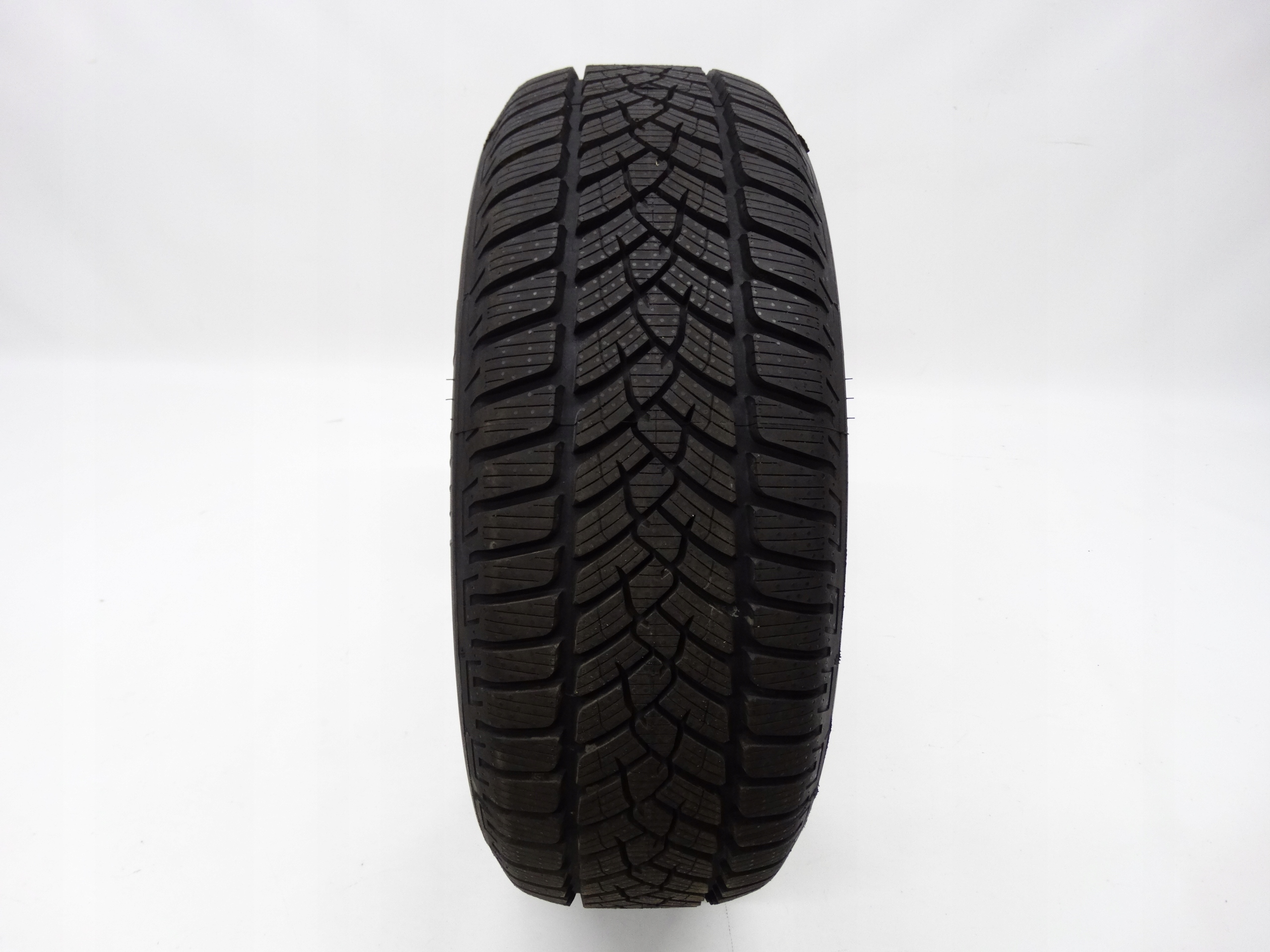 Second image of Fulda Kristall Control HP 2 215/60/16 9mm 2022