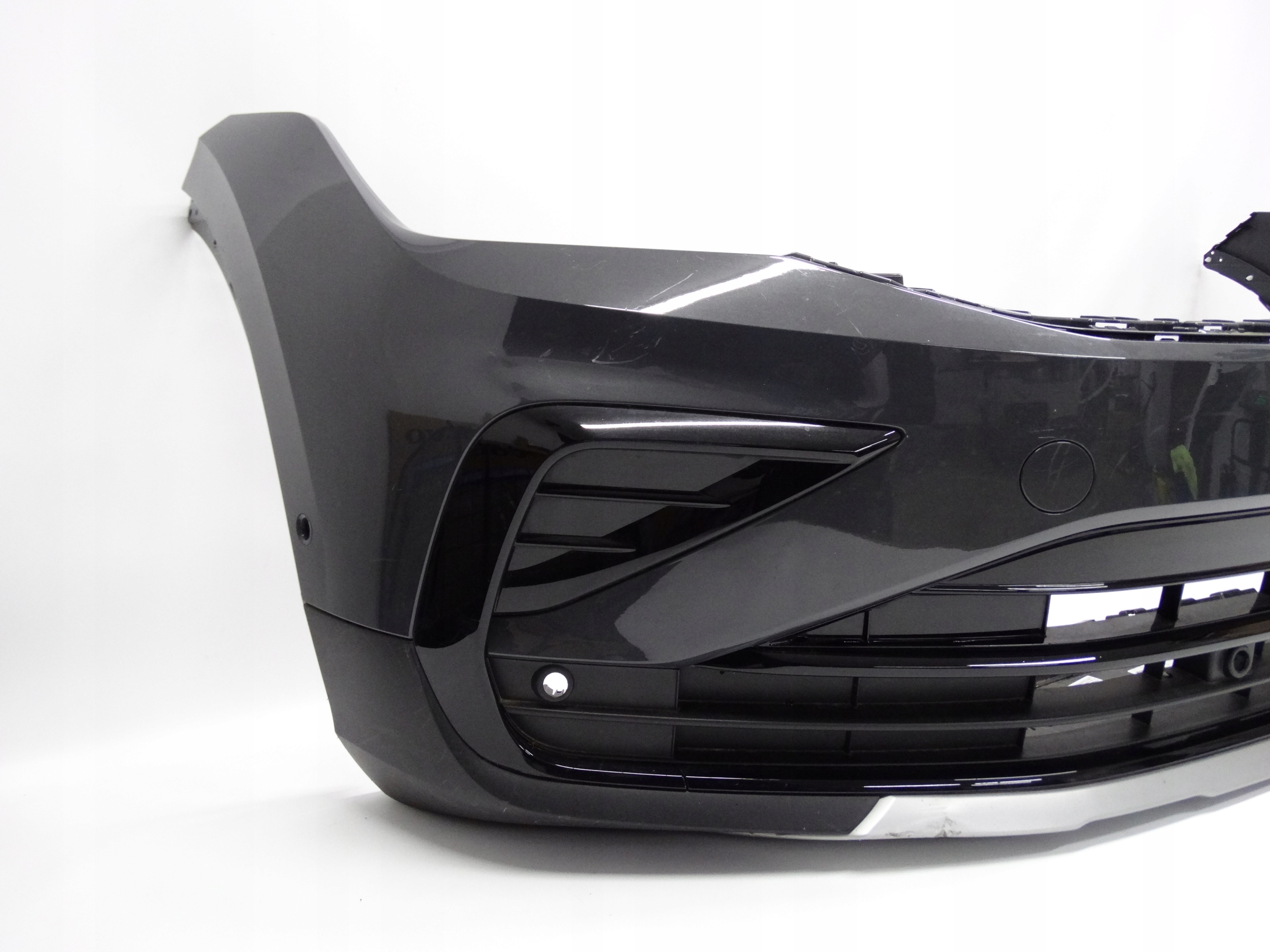 Second image of VW Tiguan II Lift 20-24 zderzak przedni 5NA807211C oryginalny