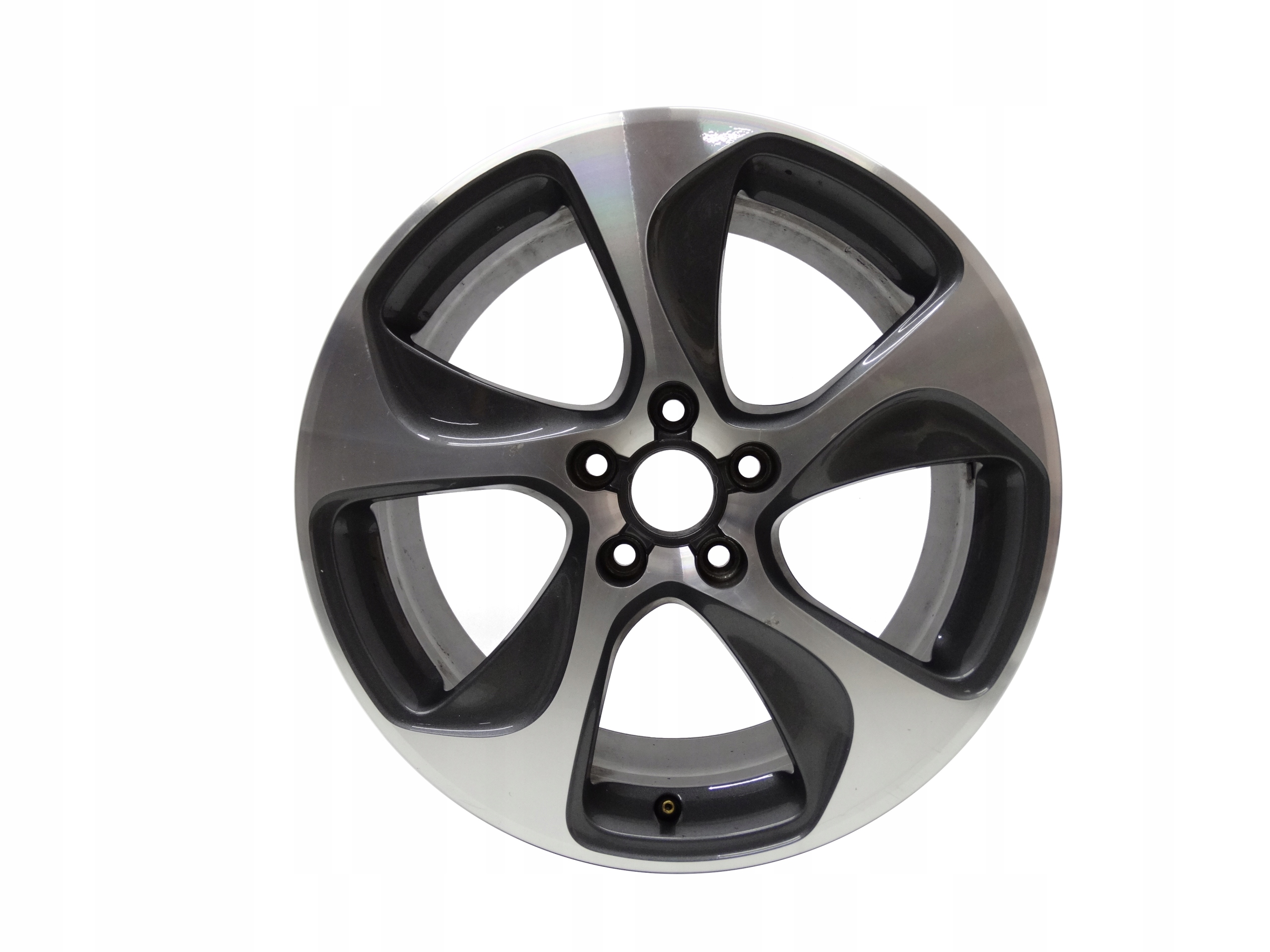 Audi A3 8V felga 18 cali 8V0601025CC oryginalna