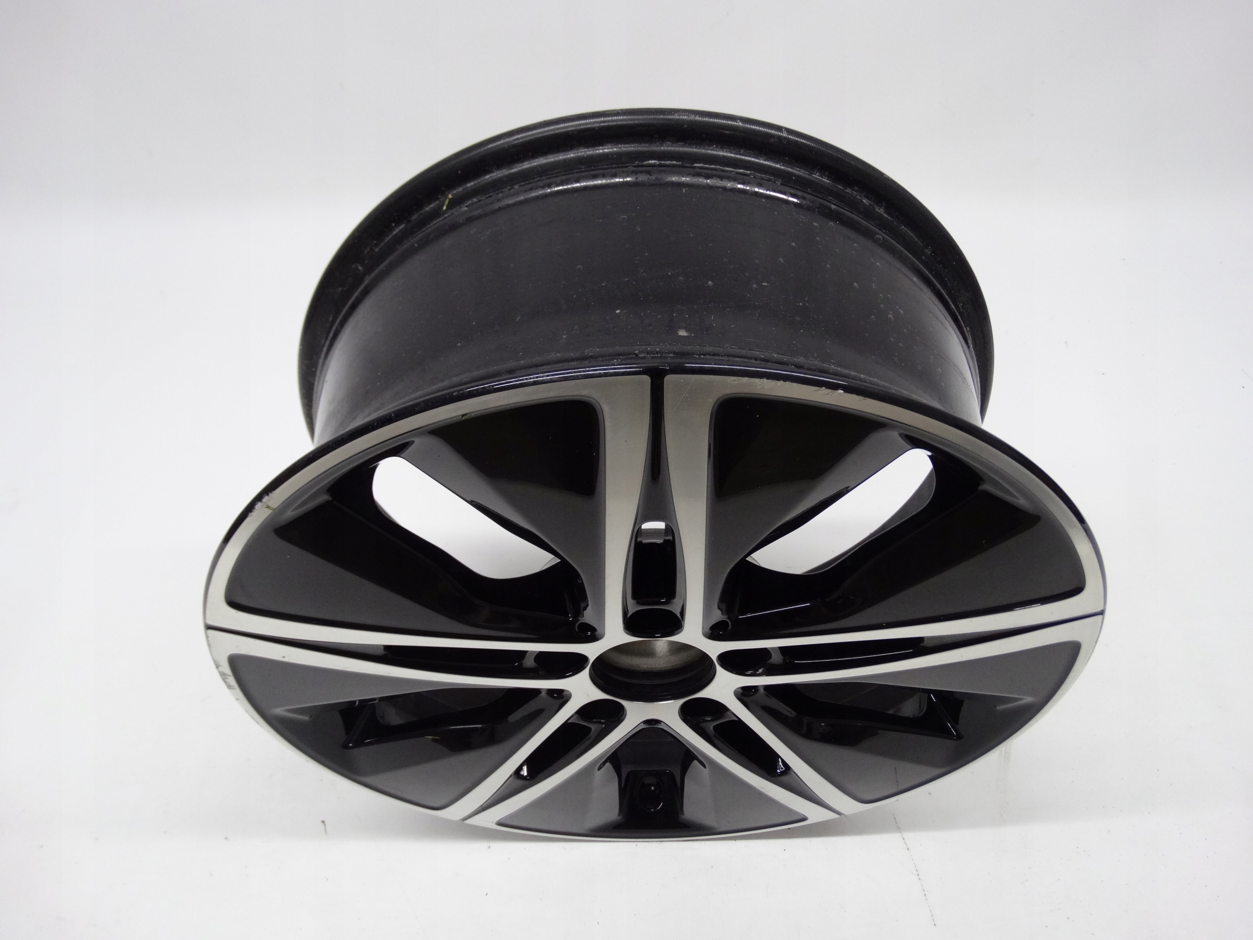 Second image of Mercedes C-klasa W205 A205 18 cali A2054018200