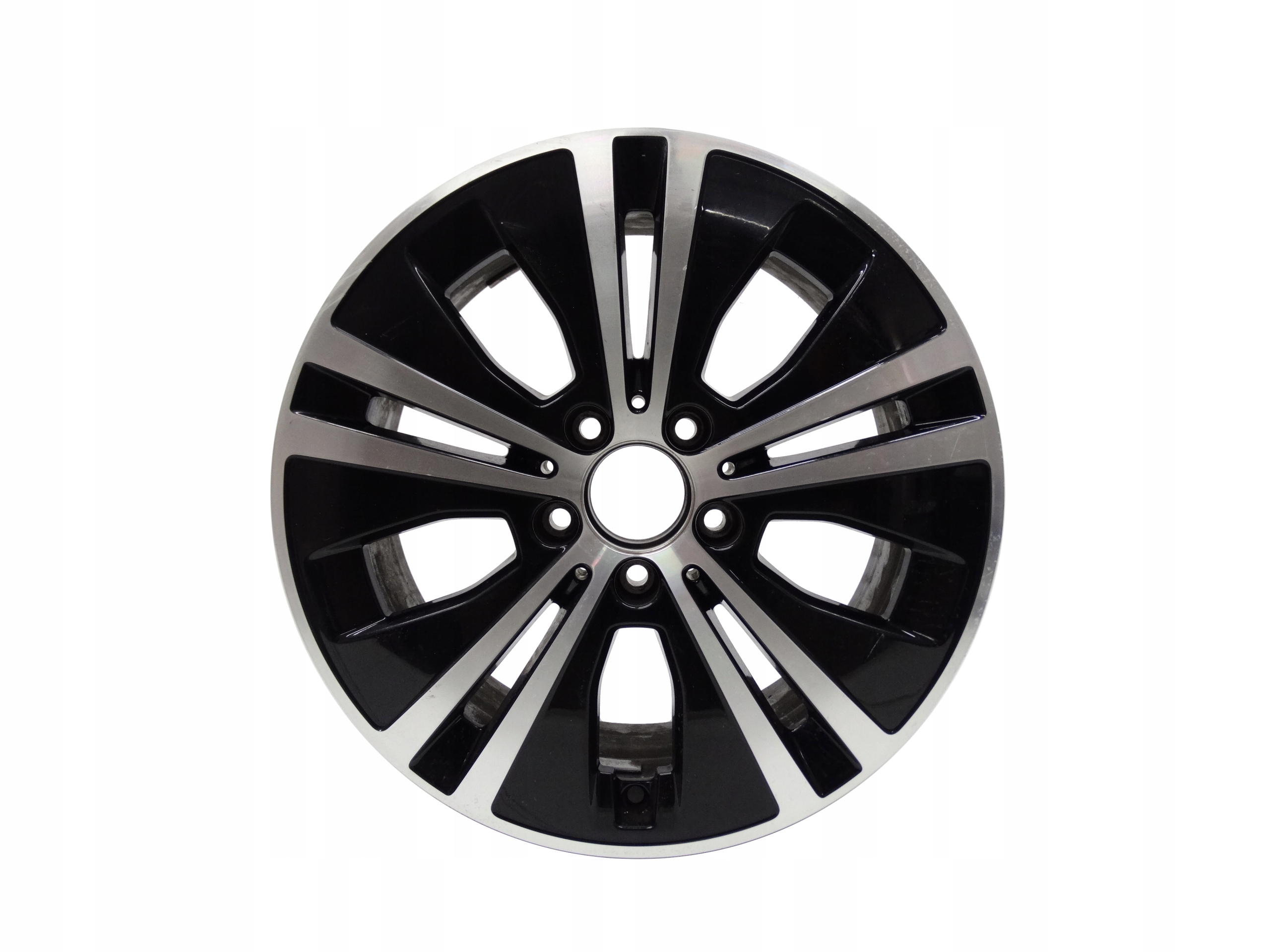 Mercedes E-klasa W213 felga 17 cali A2134015100