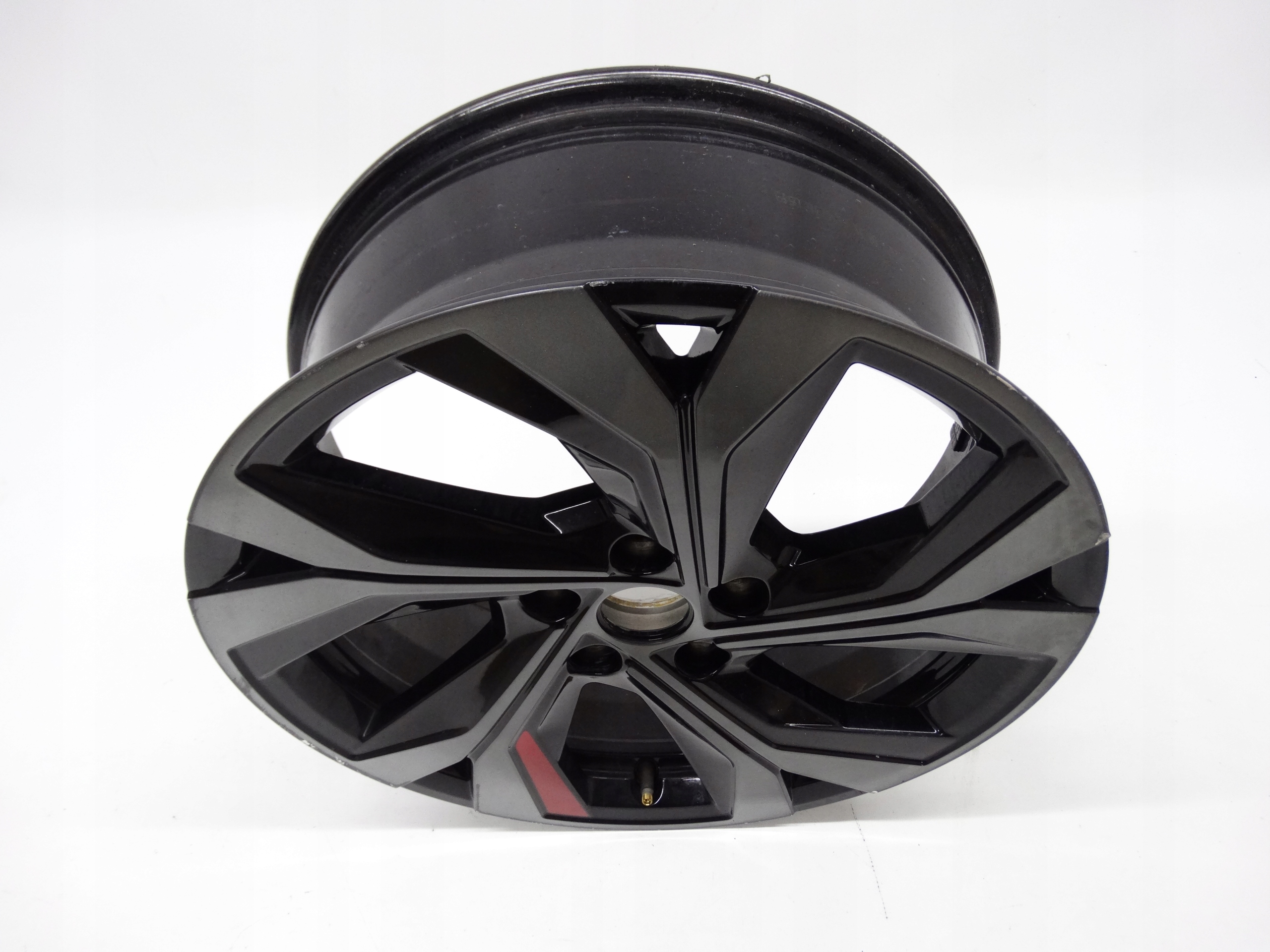 Second image of Renault Arkana Captur II felga 18 cali 403009719R