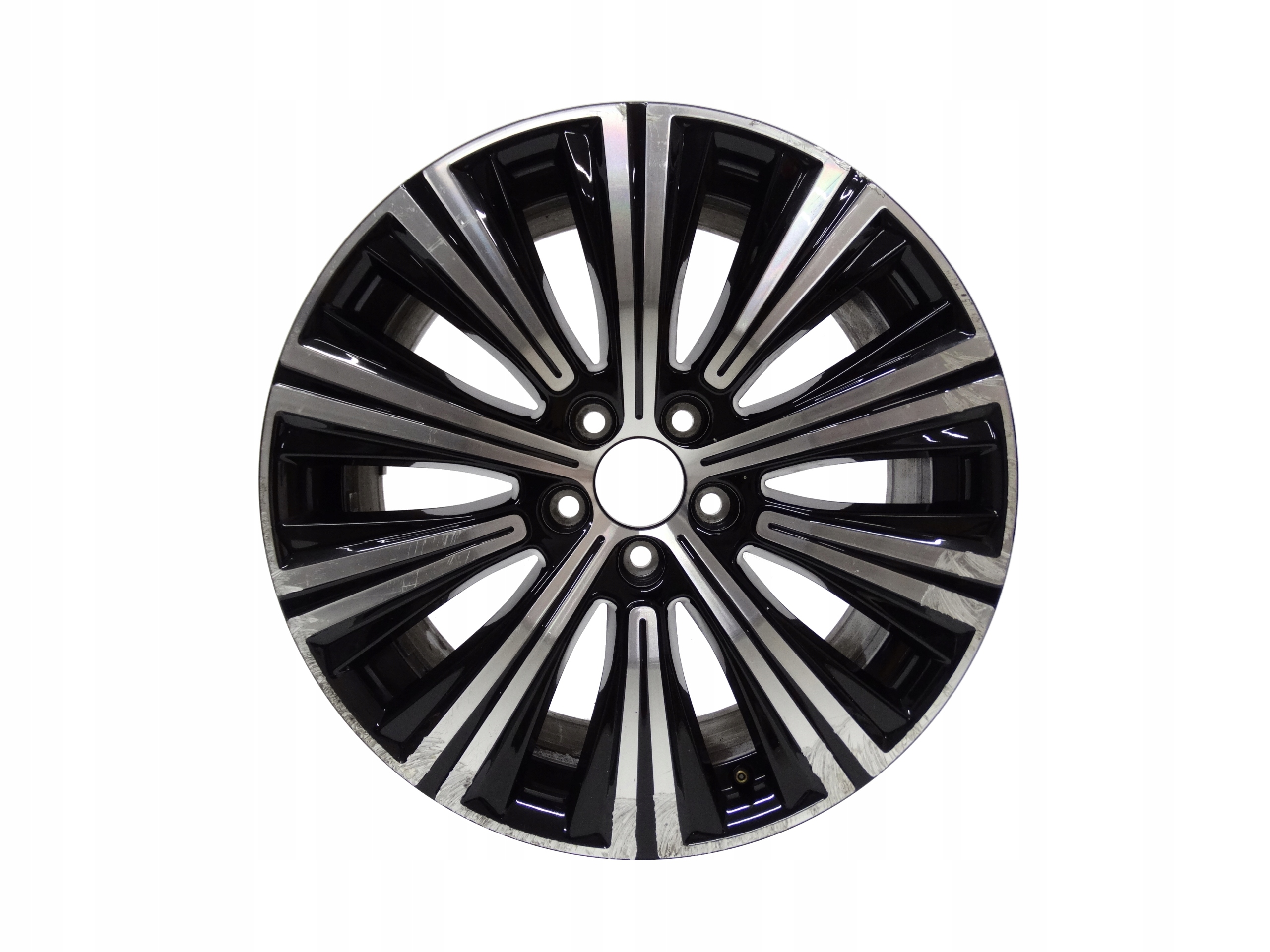 Volvo S60 III V60 II felga 18 cali 32134630