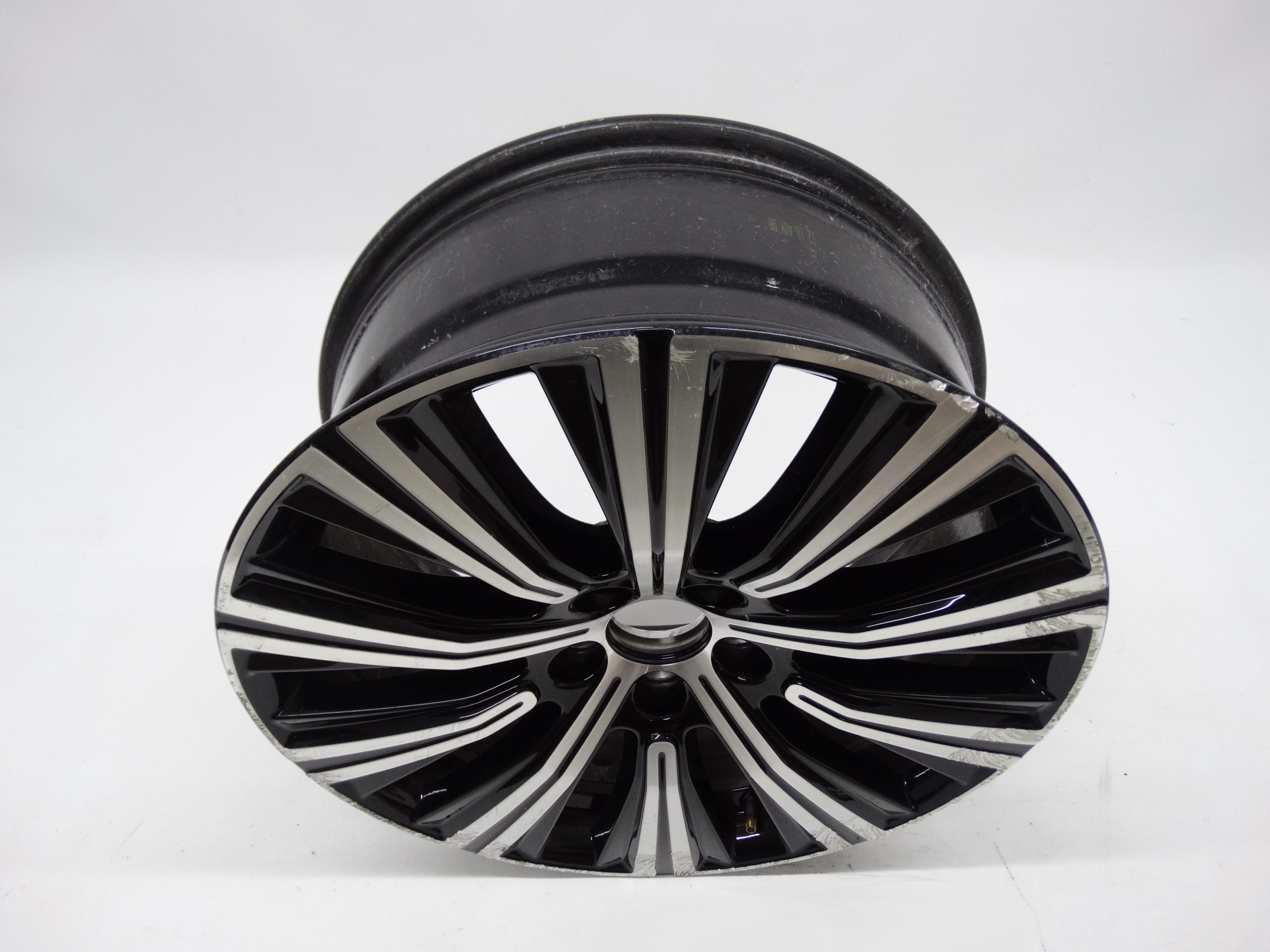 Second image of Volvo S60 III V60 II felga 18 cali 32134630