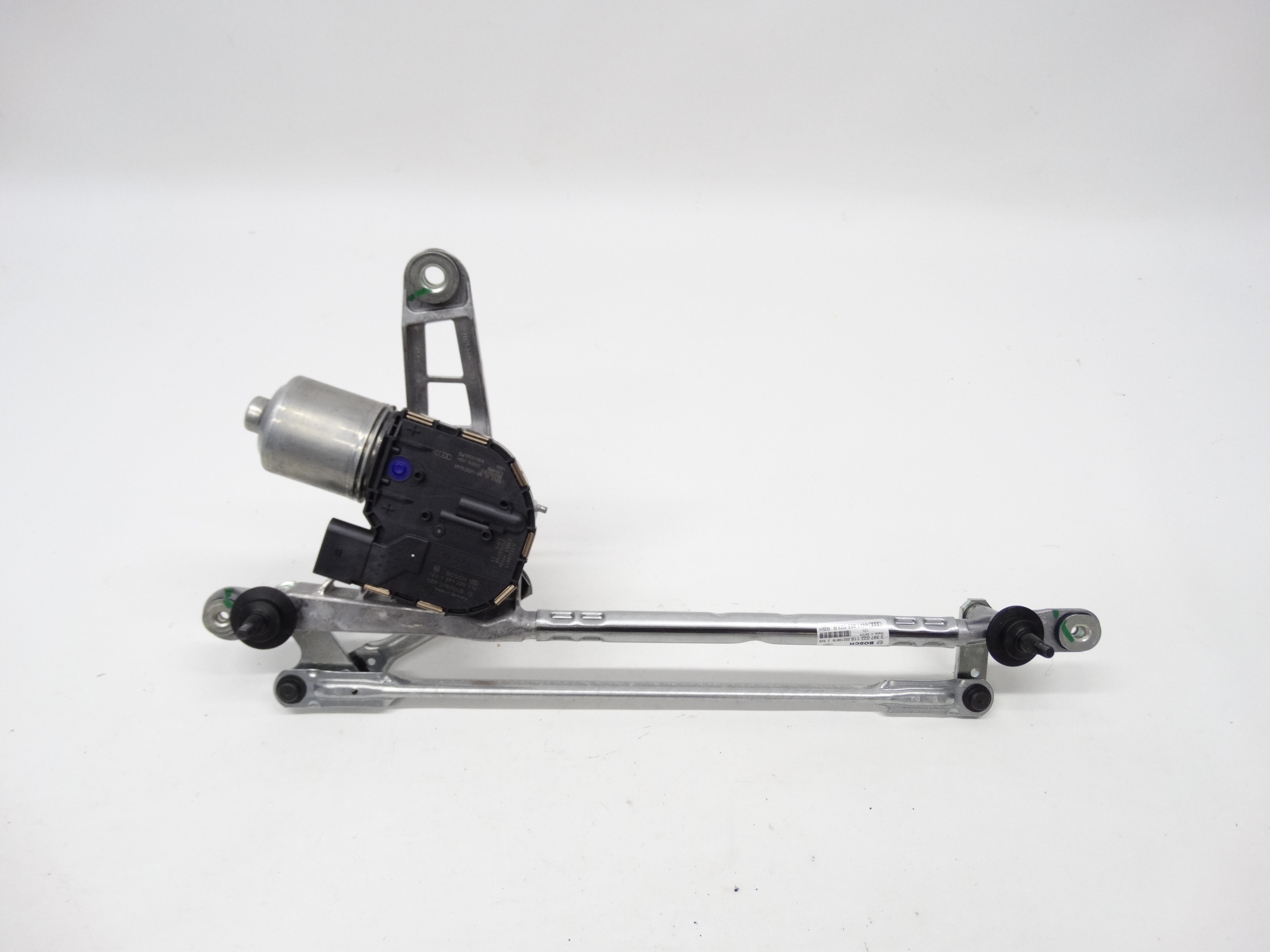 Second image of Audi A4 B9 8W mechanizm wycieraczek 8W1955023B