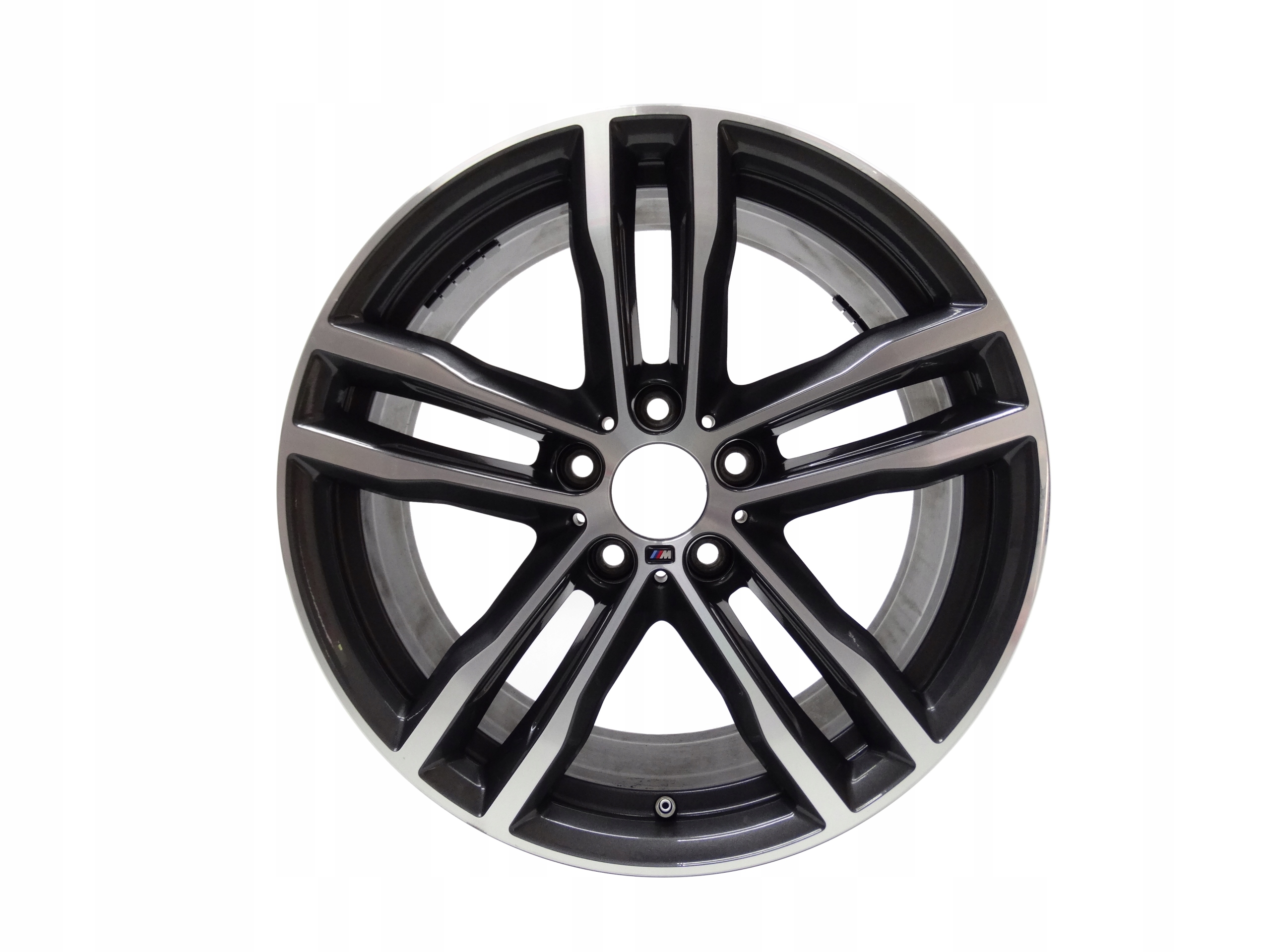 BMW 3 F30 F31 F32 F33 F36 felga 19 cali 7856711