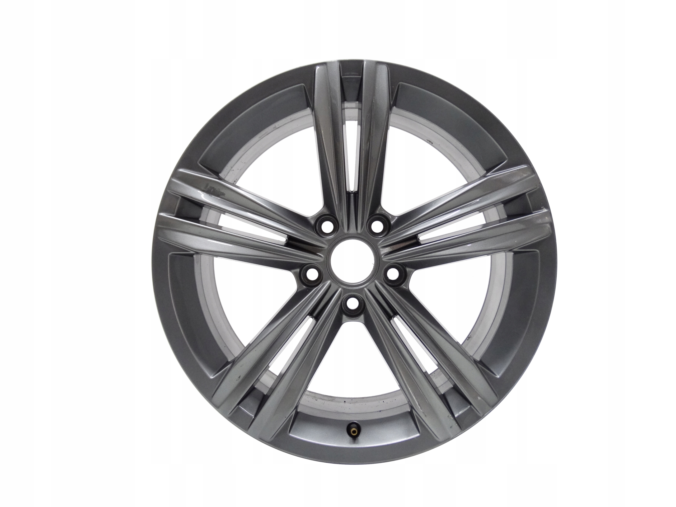 VW T-Roc 2GA felga 18 cali 2GA601025G oryginalna