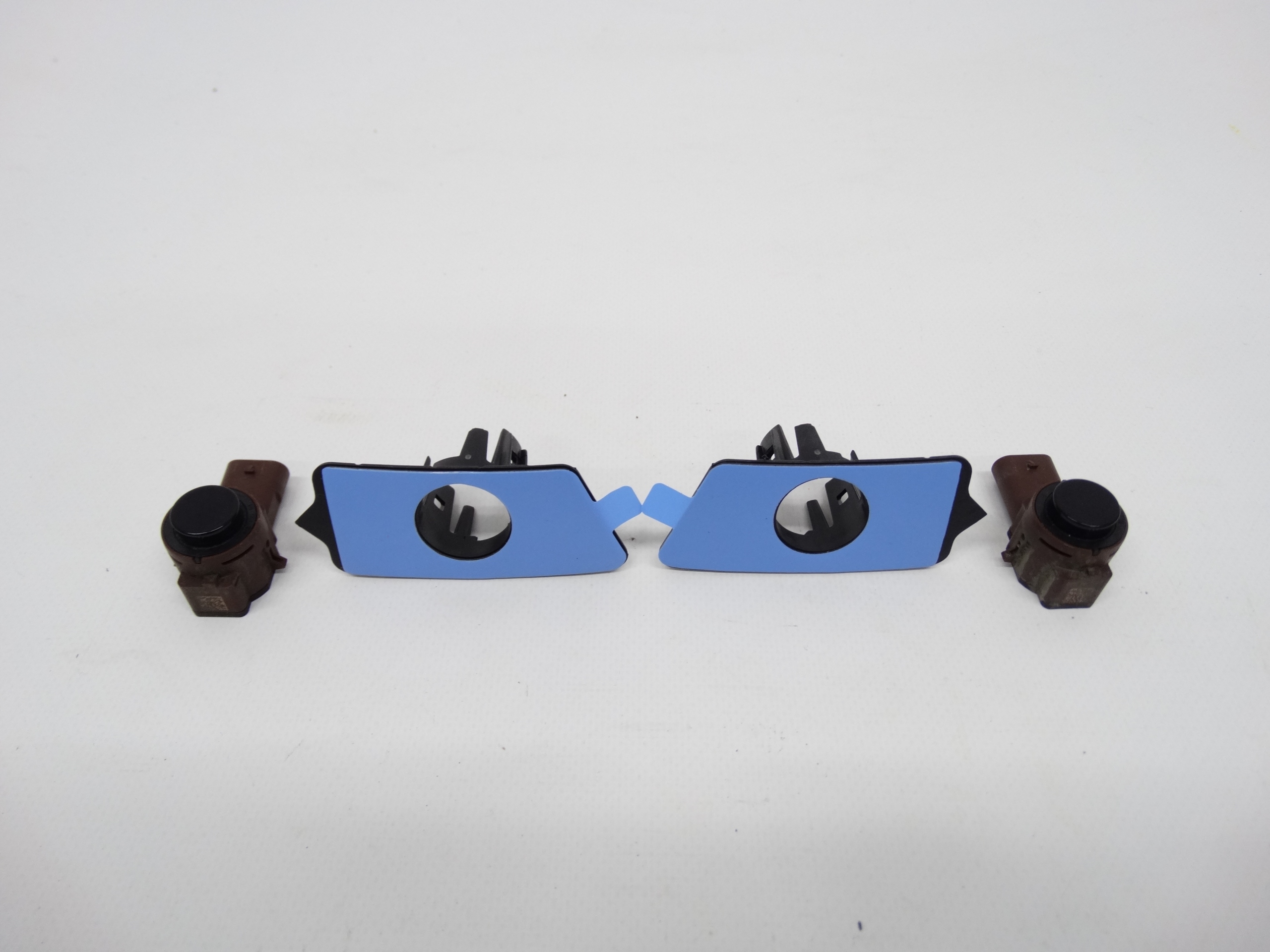 Second image of BMW 7 G11 lift 18-22 czujniki parkowania 9459560 + koszyczki 7475227