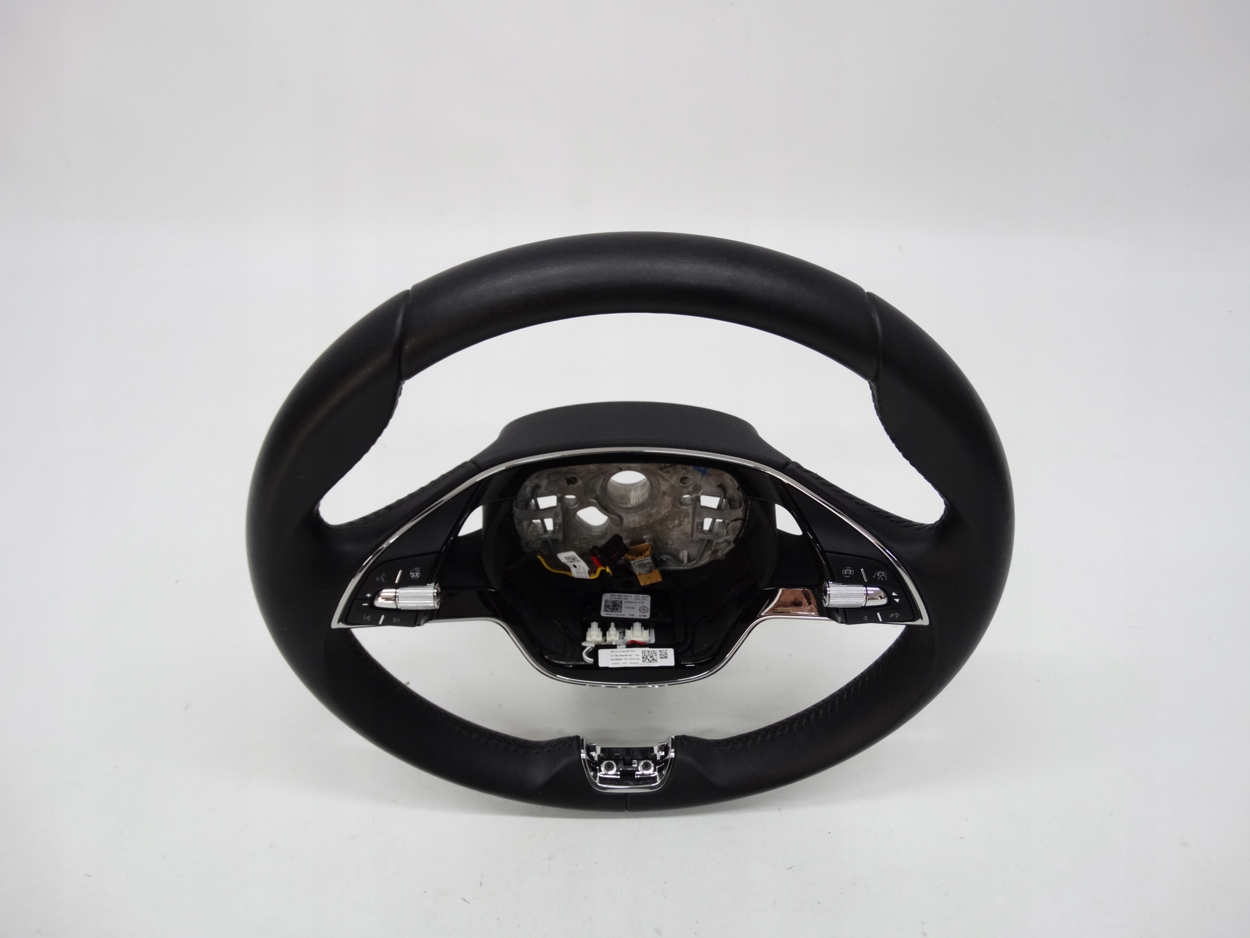 Second image of Skoda Octavia IV 5E3 19- kierownica skórzana multifunkcja 5E3959542D