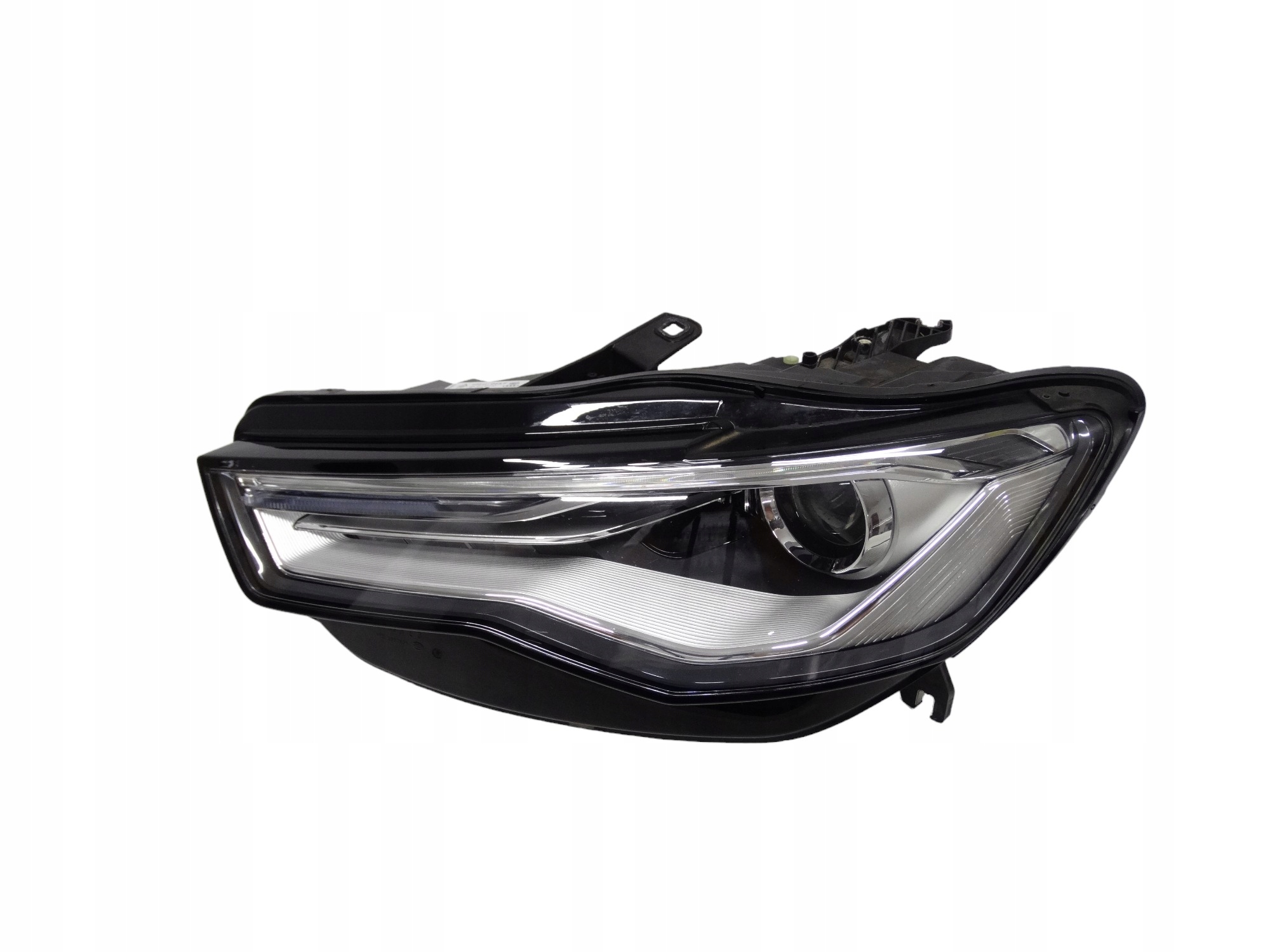 Audi A6 C7 Lift 14-18 lampa lewa Xenon nieskrętny 4G0941043F oryginalna