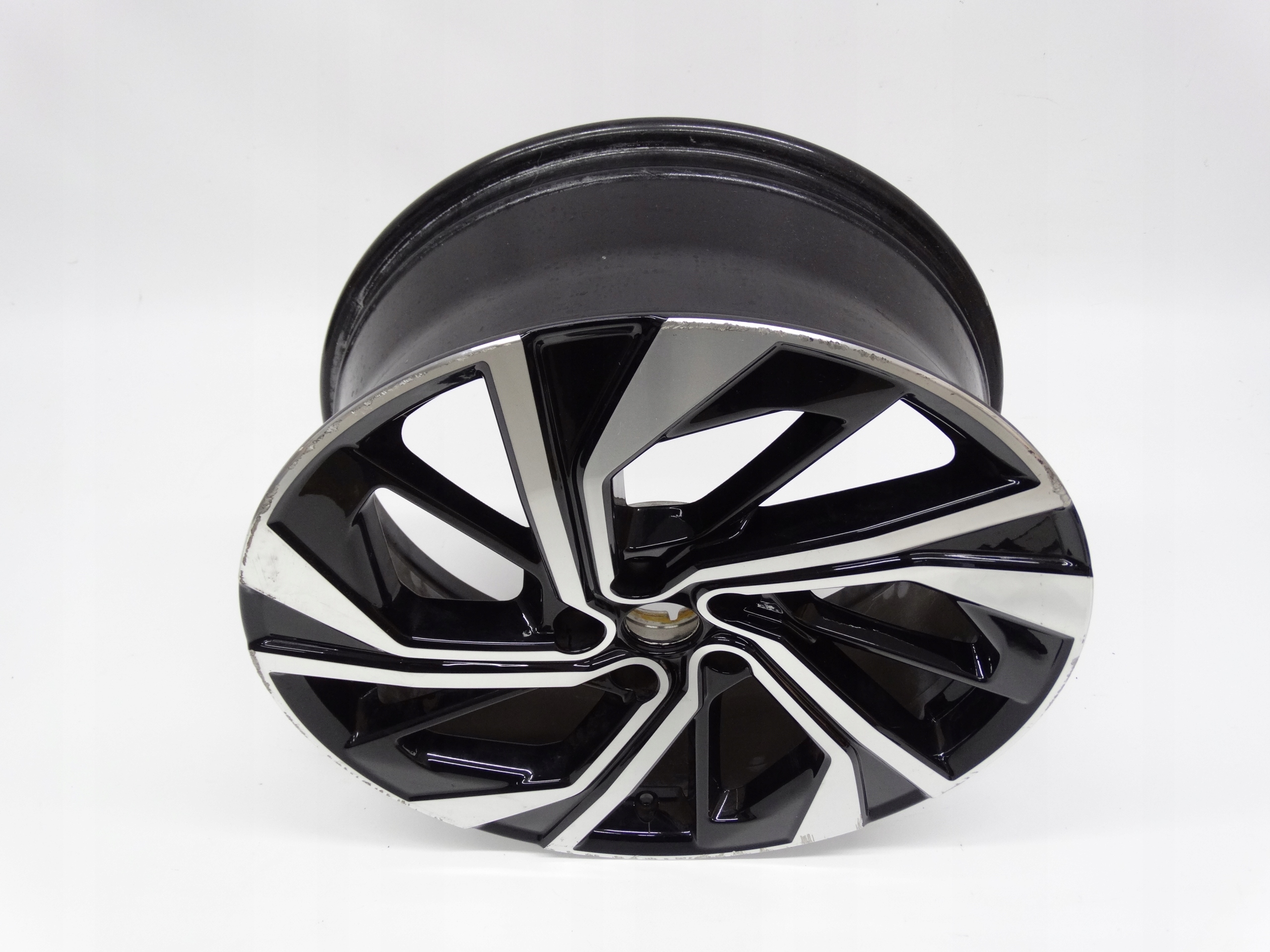 Second image of Nissan Qashqai III J12 felga 20 cali oryginał 6UA6A oryginalna