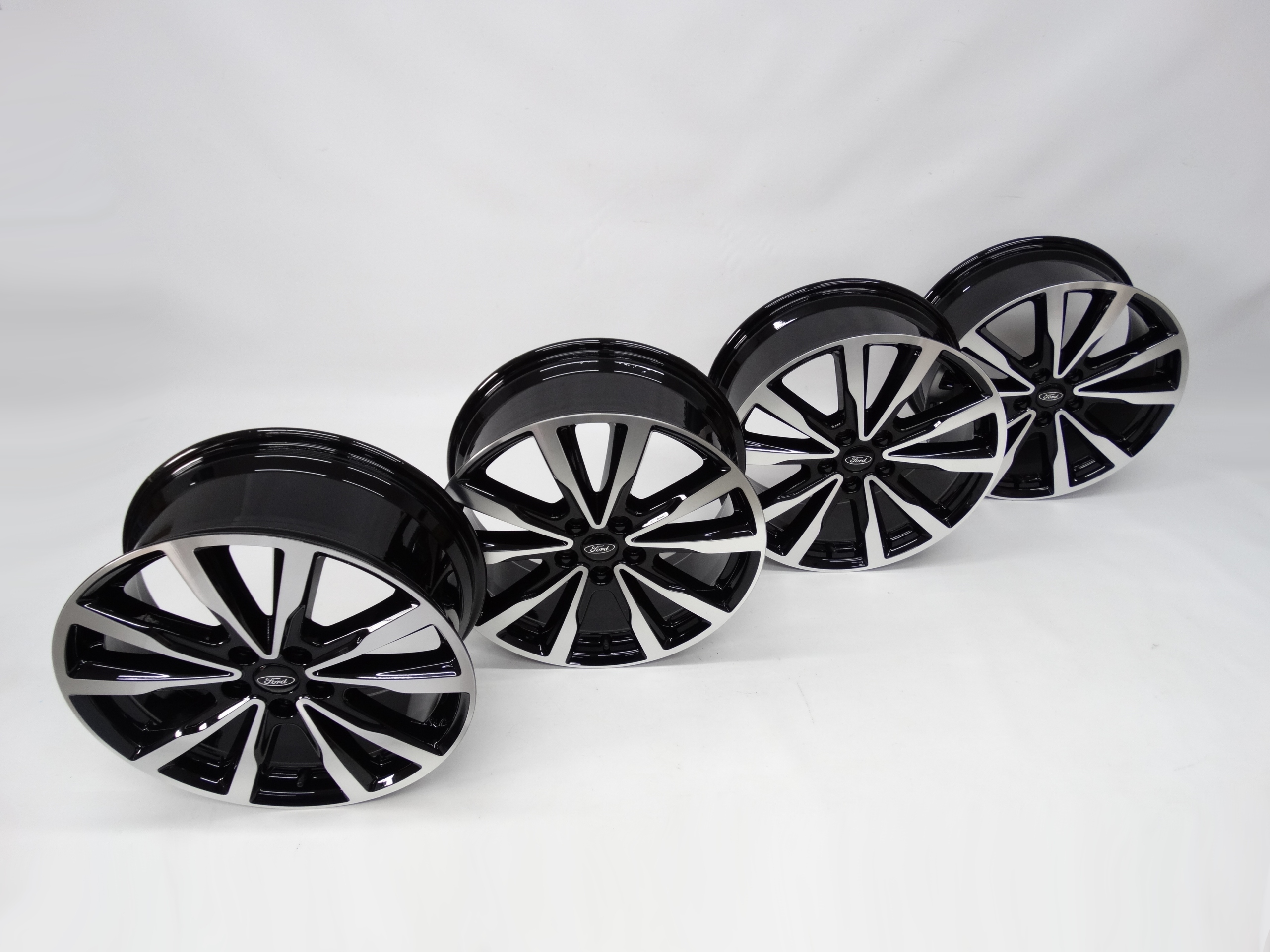 Second image of Ford Kuga Mk2 komplet felg 18 cali GJ5C-1007-P2A oryginalne