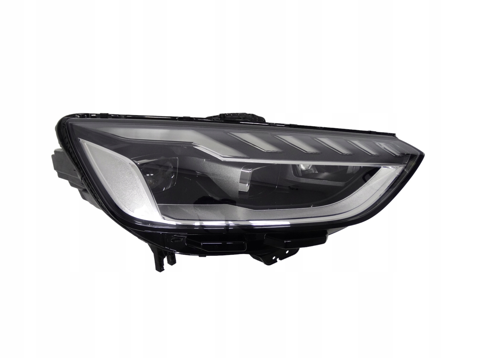 Audi A4 B9 Lift 8W 19- lampa prawa Matrix LED 8W0941034D oryginalna