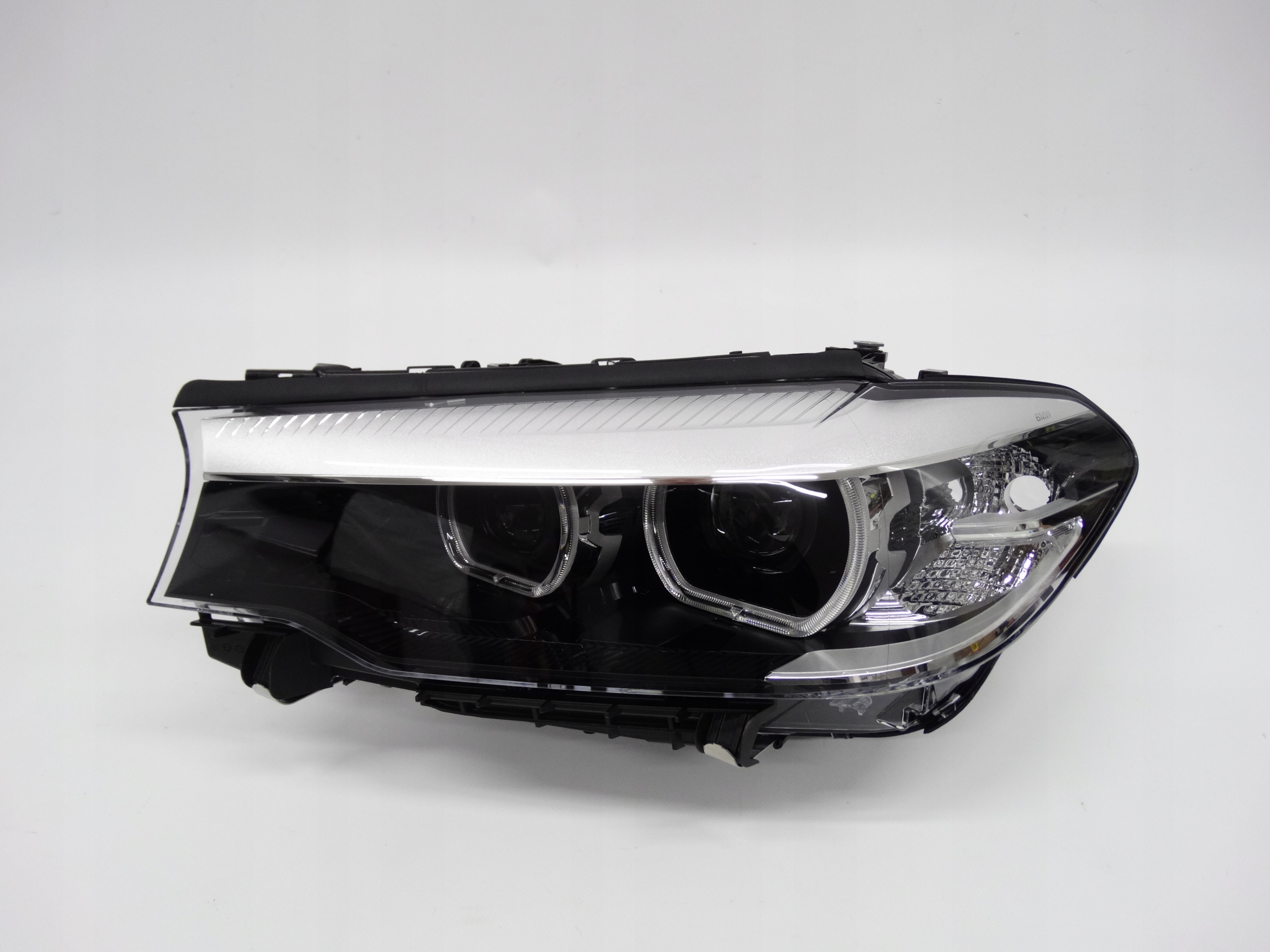 Second image of BMW 5 G30 Full LED 17-20 lampa lewa 7214951 oryginalna