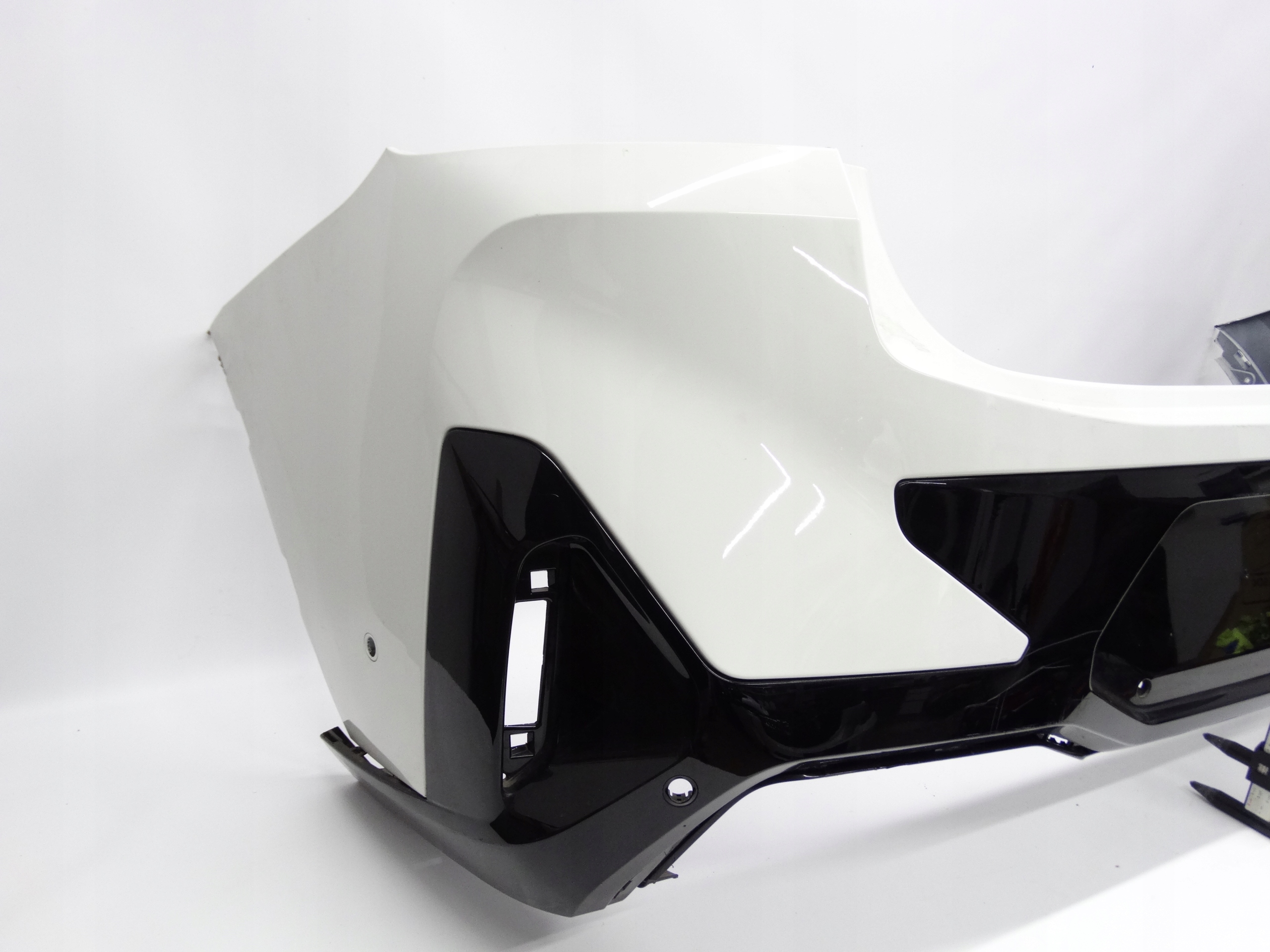 Second image of BMW X4 G02 Lift M-pakiet 2022+ zderzak tylny 8081867 oryginalny