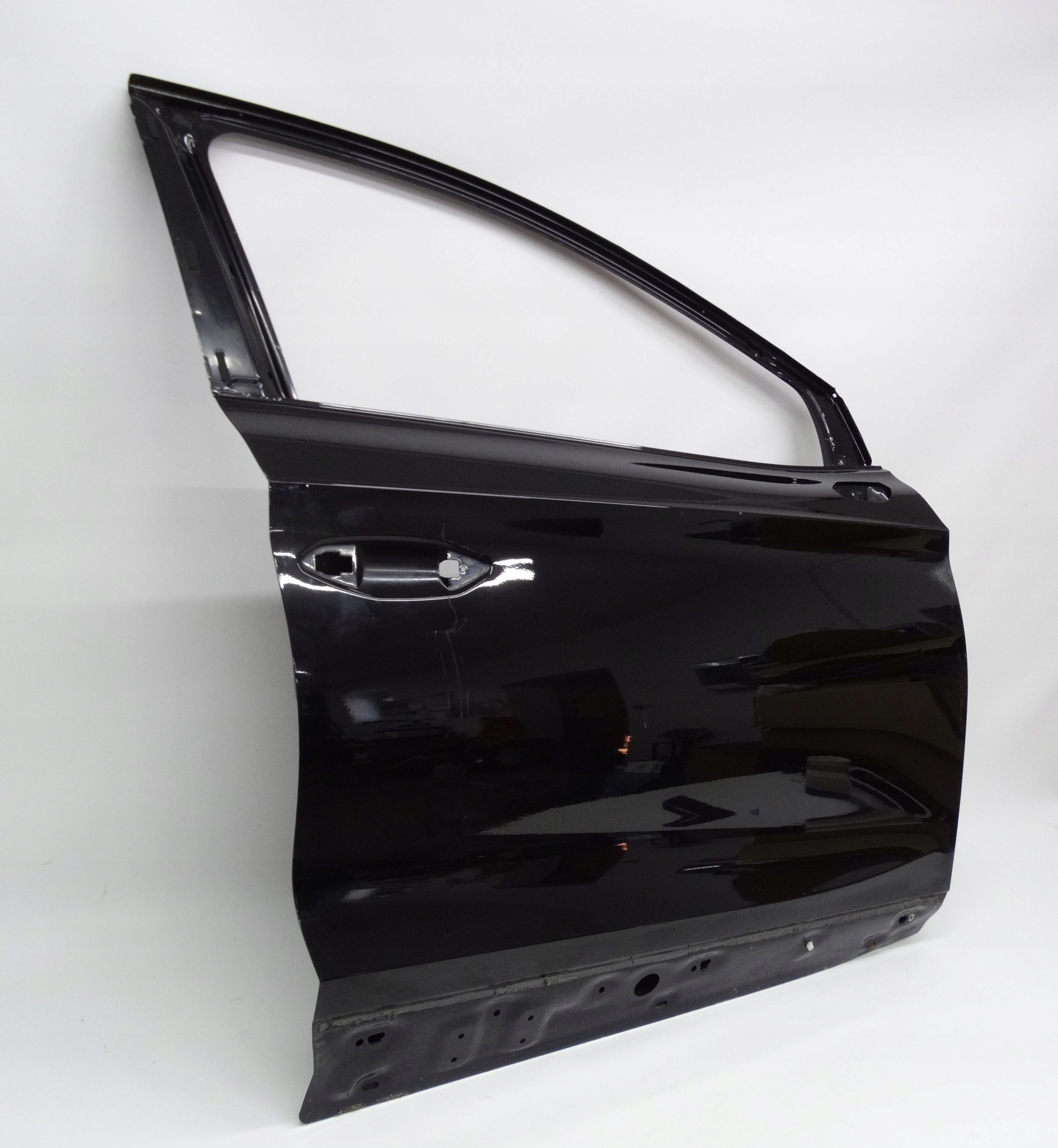 Second image of Skoda Enyaq iV 20- drzwi prawe przednie oryginalne