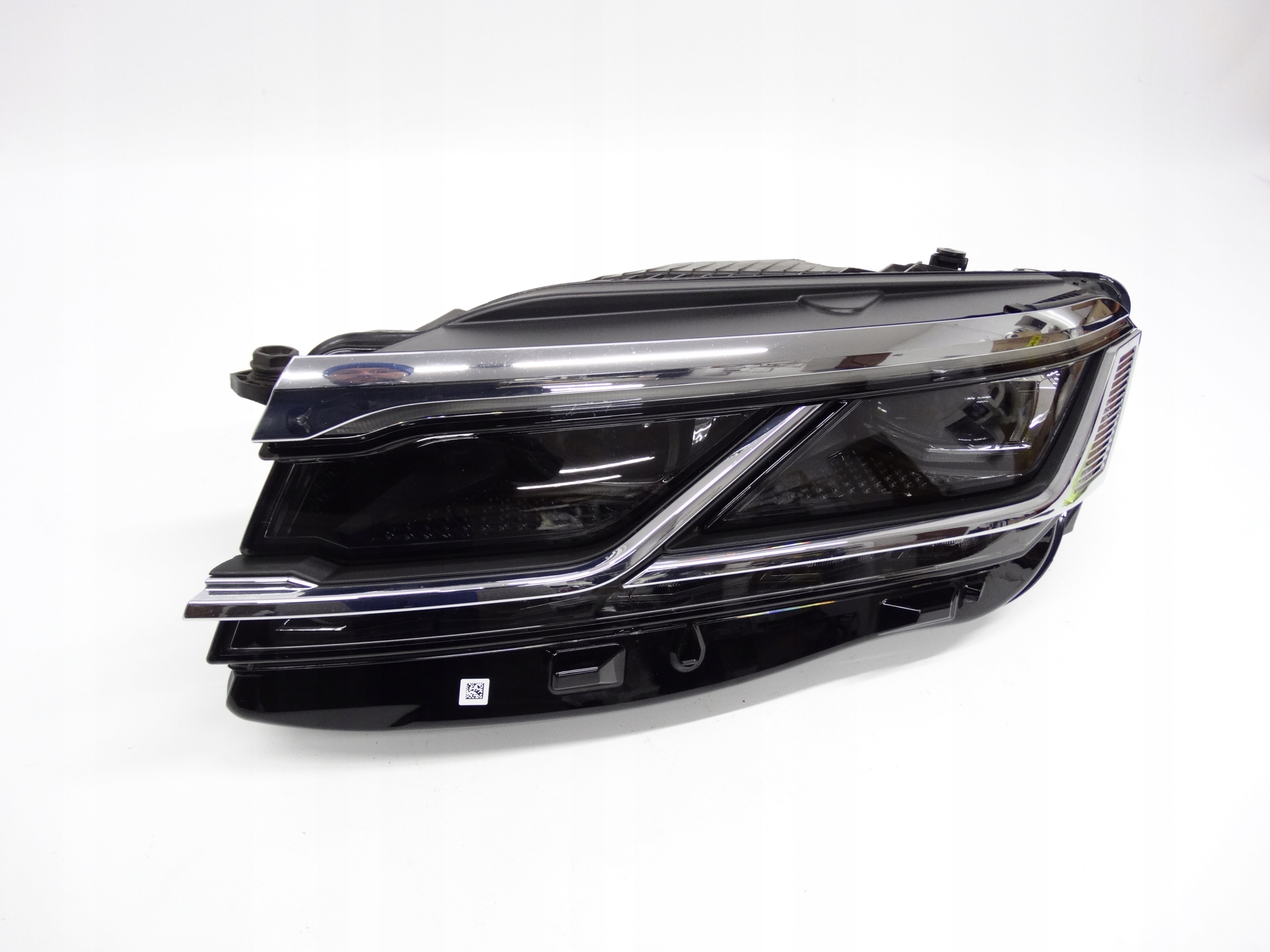 Second image of VW Touareg III 18-23 lampa lewa Full LED 761941081 oryginalna