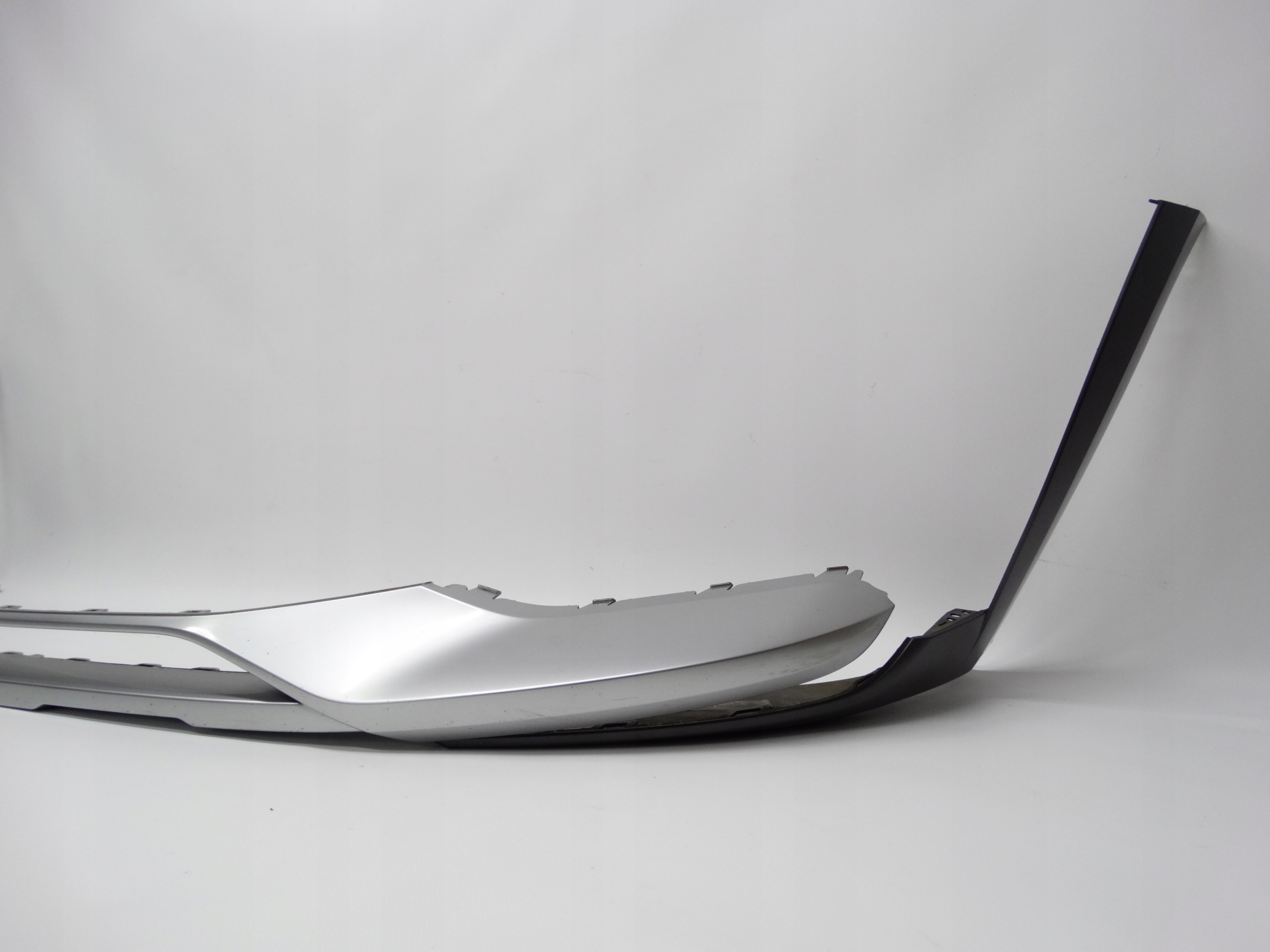 Second image of Audi A6 C8 Allraod 4K 18-23 spoiler zderzaka listwa 4K0807733 oryginalna