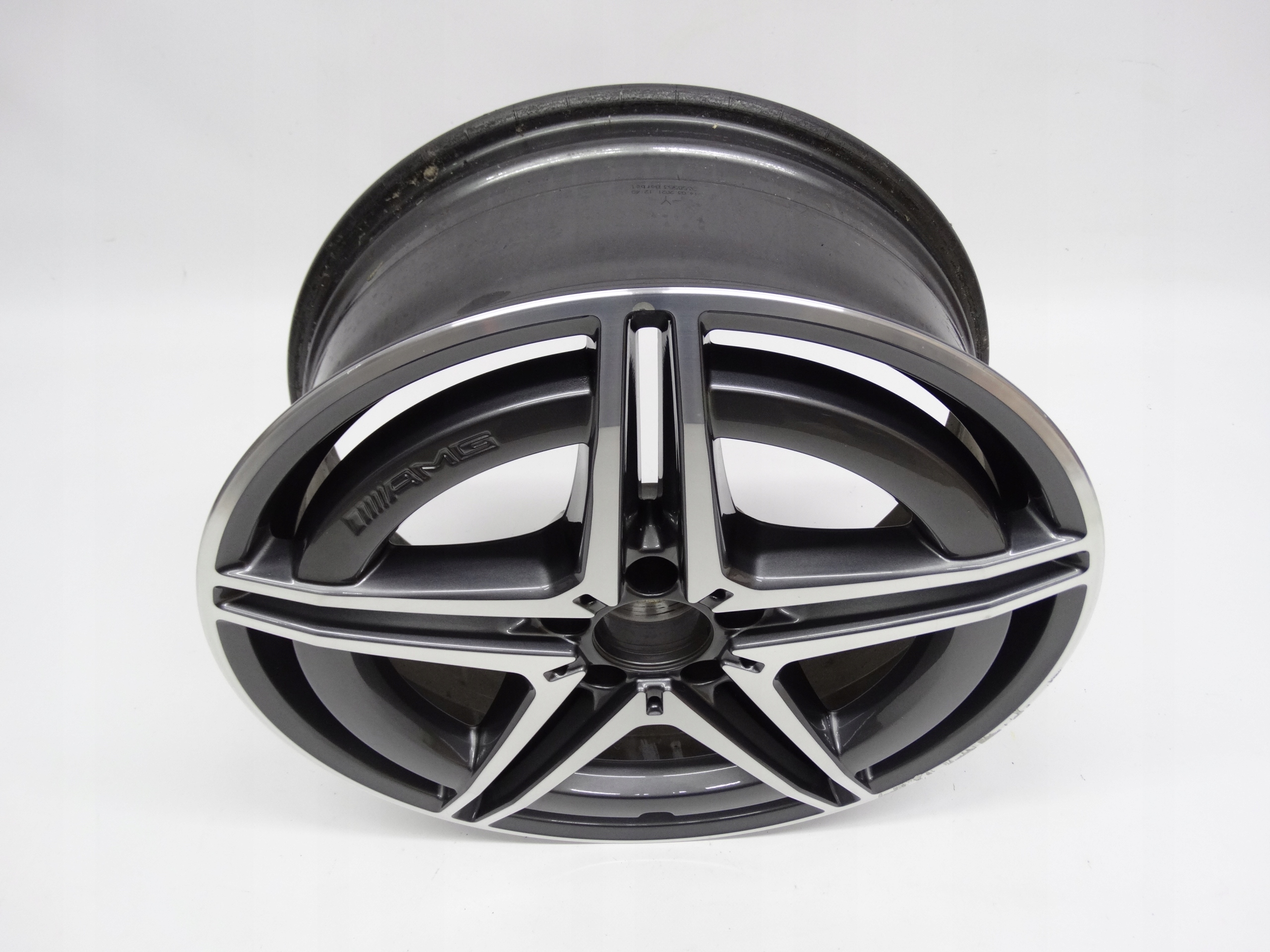 Second image of Mercedes EQC AMG W293 A293 felga przednia 19 cali A2934011400