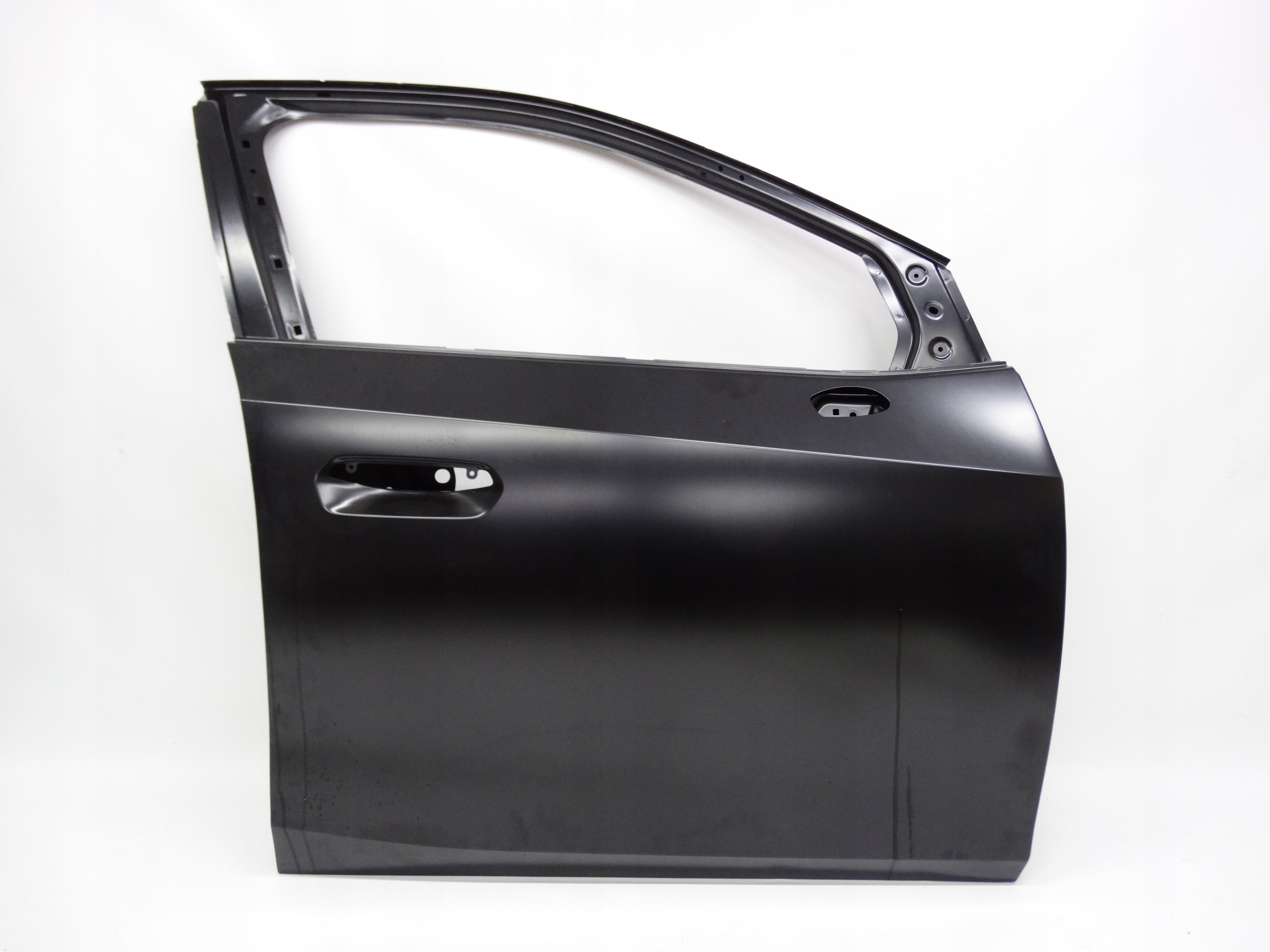 Second image of BMW 2 Active Tourer II U06 22- drzwi prawe przednie oryginalne NOWE
