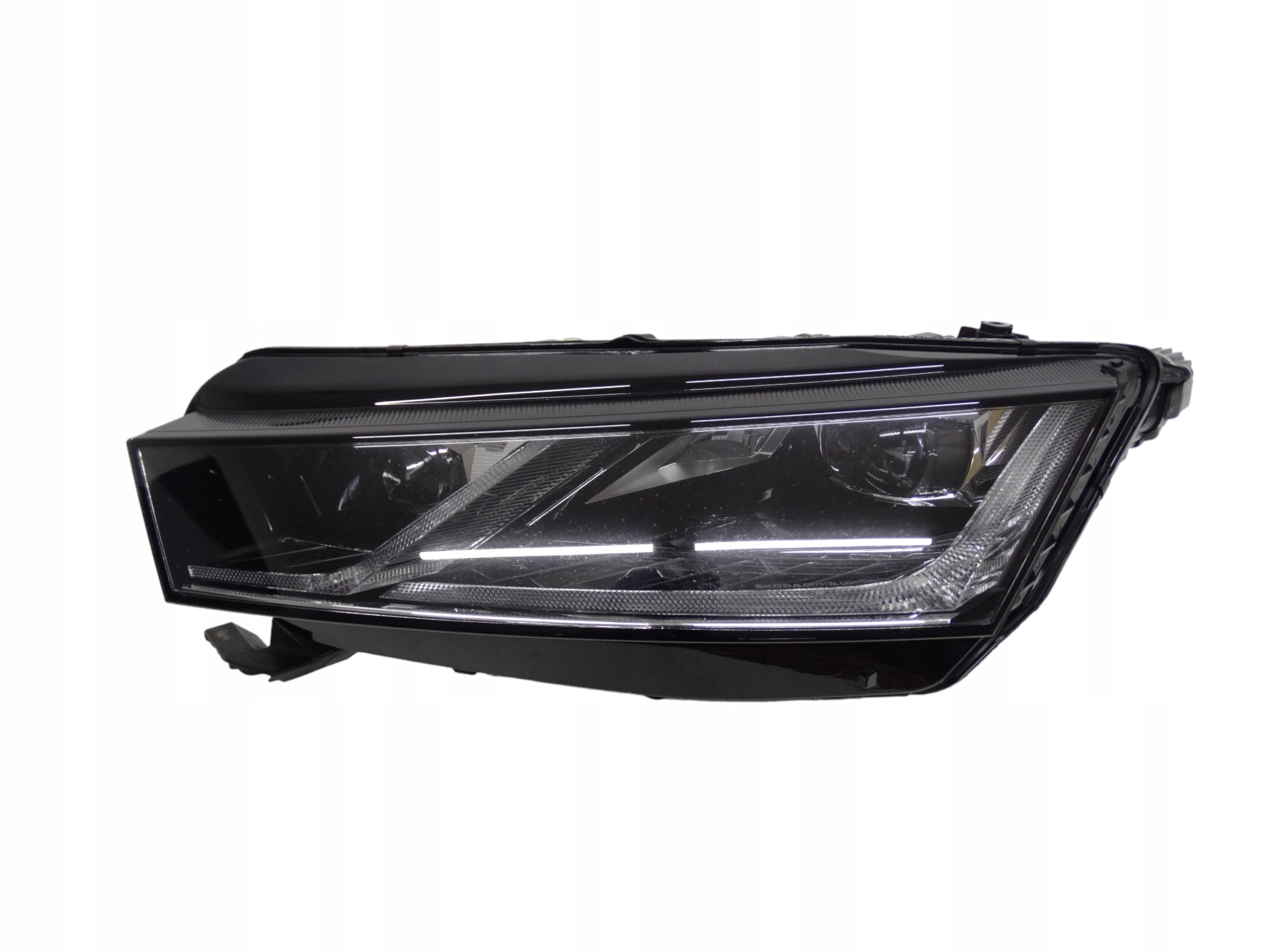 Skoda Octavia IV 19-23 lampa lewa Full LED 5E4941015A oryginalna