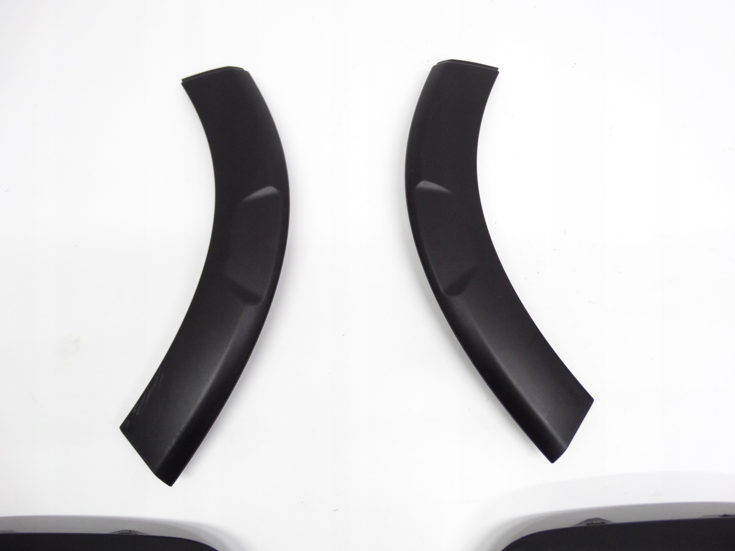 Second image of Peugeot Rifter 18-23 kratki zderzaka 86560-D4200 oryginalne