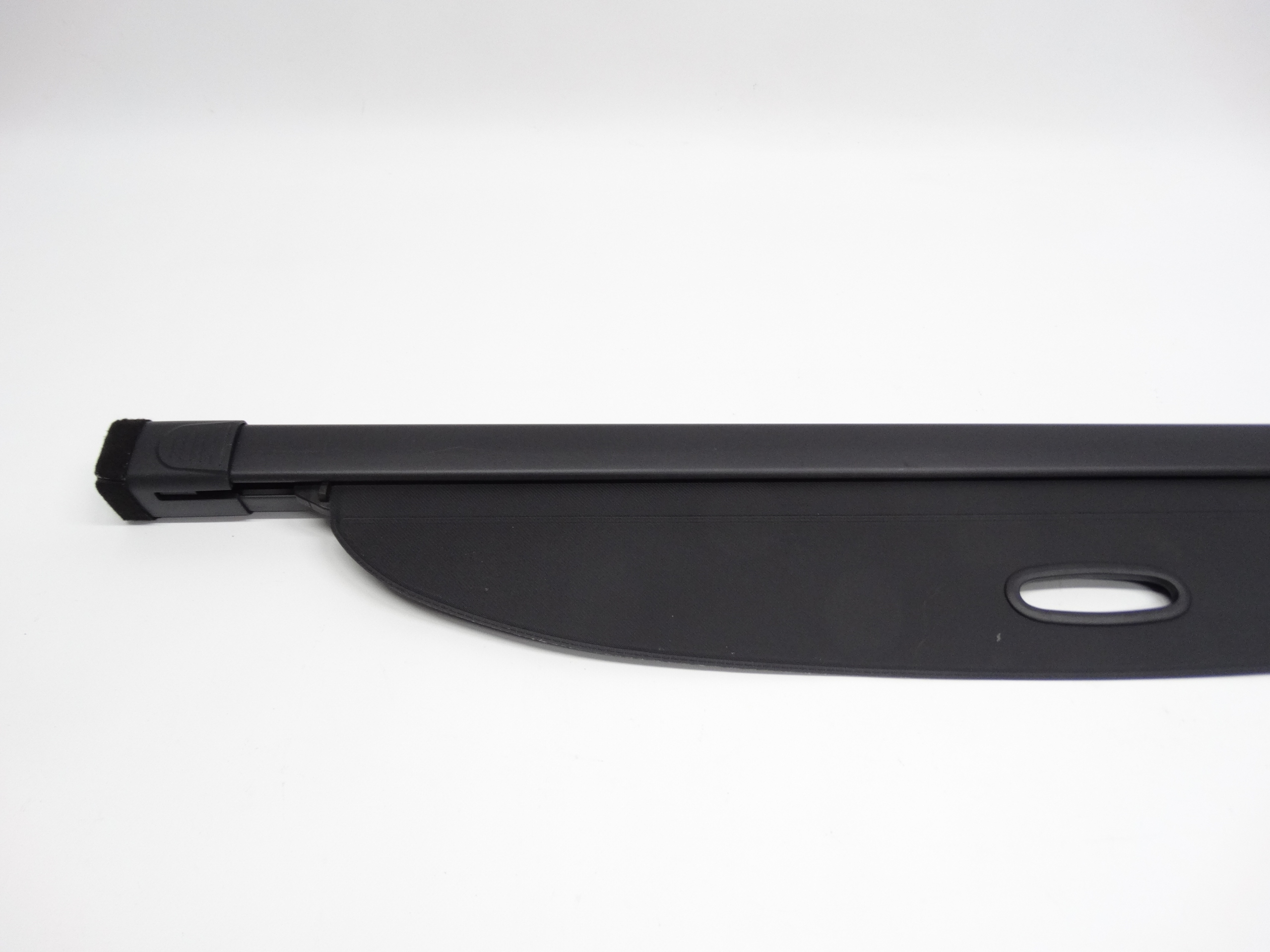 Second image of Hyundai Tucson III 15-20 roleta bagażnika 85910-D7000 oryginalna