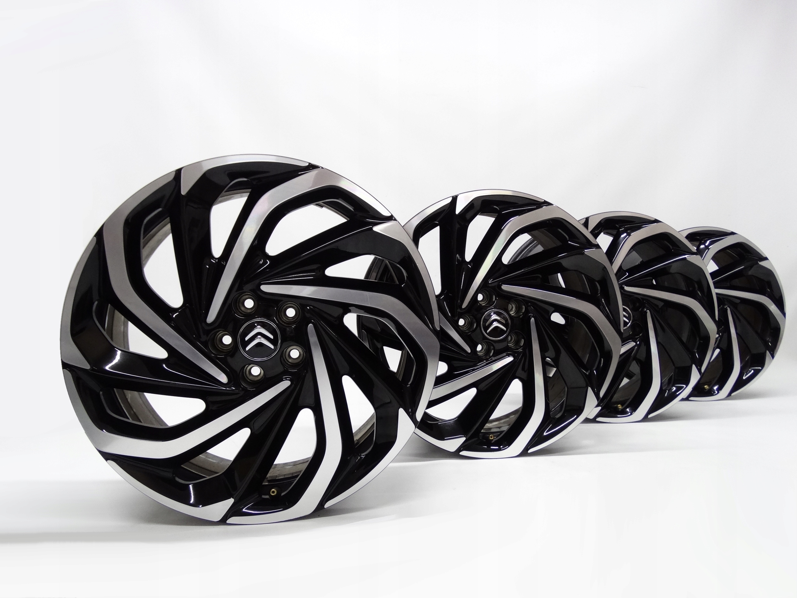 Second image of DS 7 Crossback Citroen C5 Aircross komplet felg 19 cali 9826722677