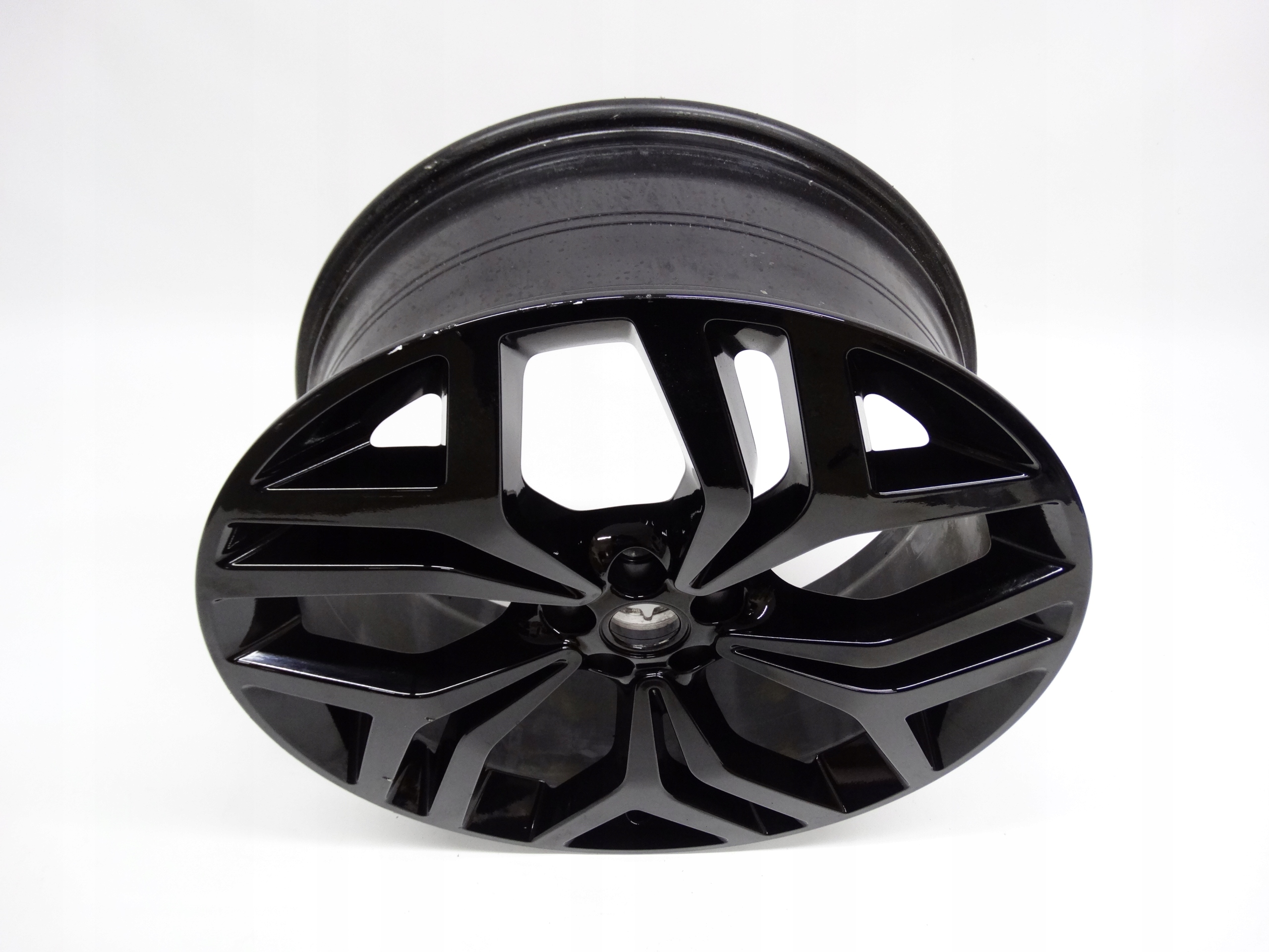 Second image of Range Rover Velar felga 21 cali M8A2-1007-AA oryginalna