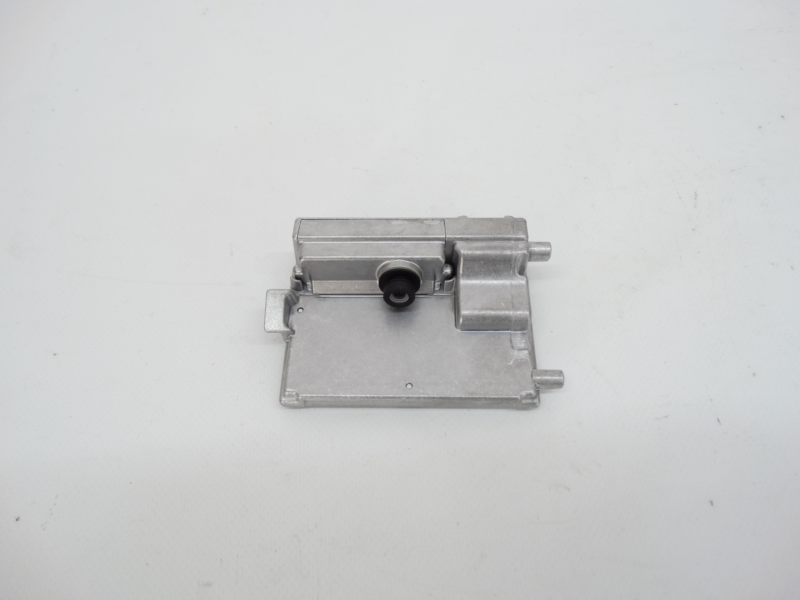 Second image of VW Seat Skoda kamera asystent 1EA980654B oryginalna NOWA