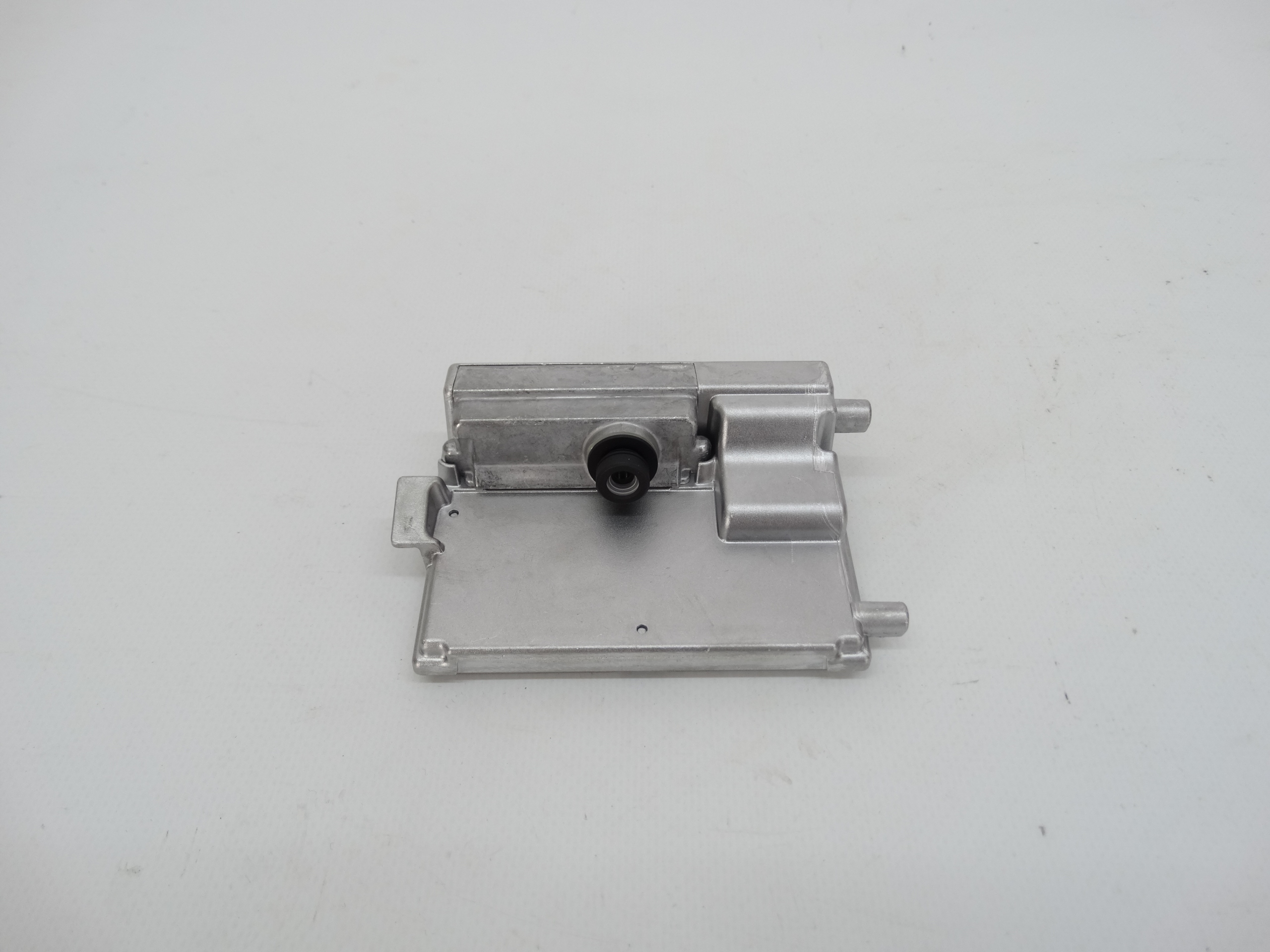 Second image of VW Seat Skoda kamera asystent 1EA980654J oryginalna NOWA