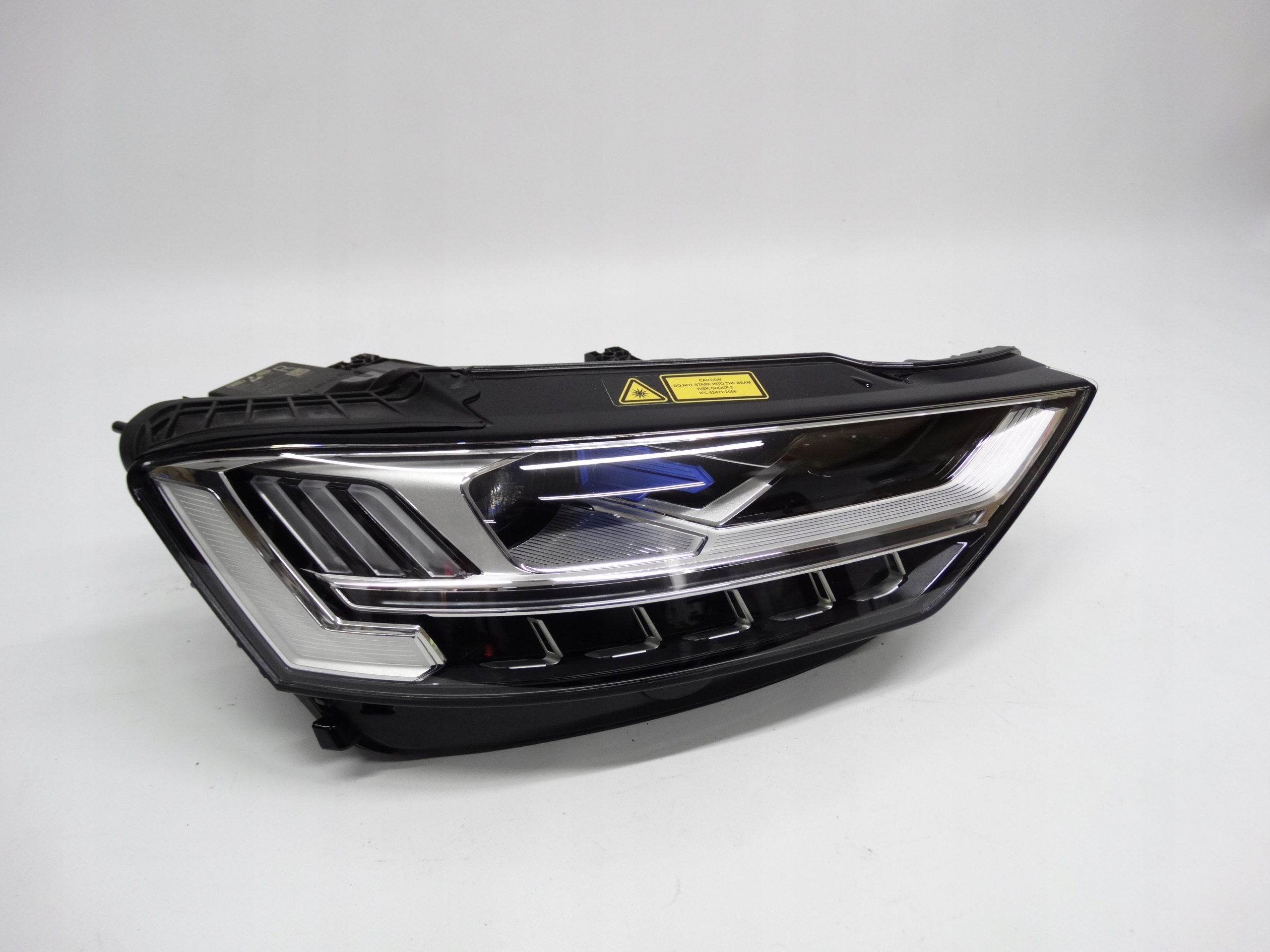 Second image of Audi A8 D5 4N 2017-2021 lampa prawa Laser 4N0941086 oryginalna